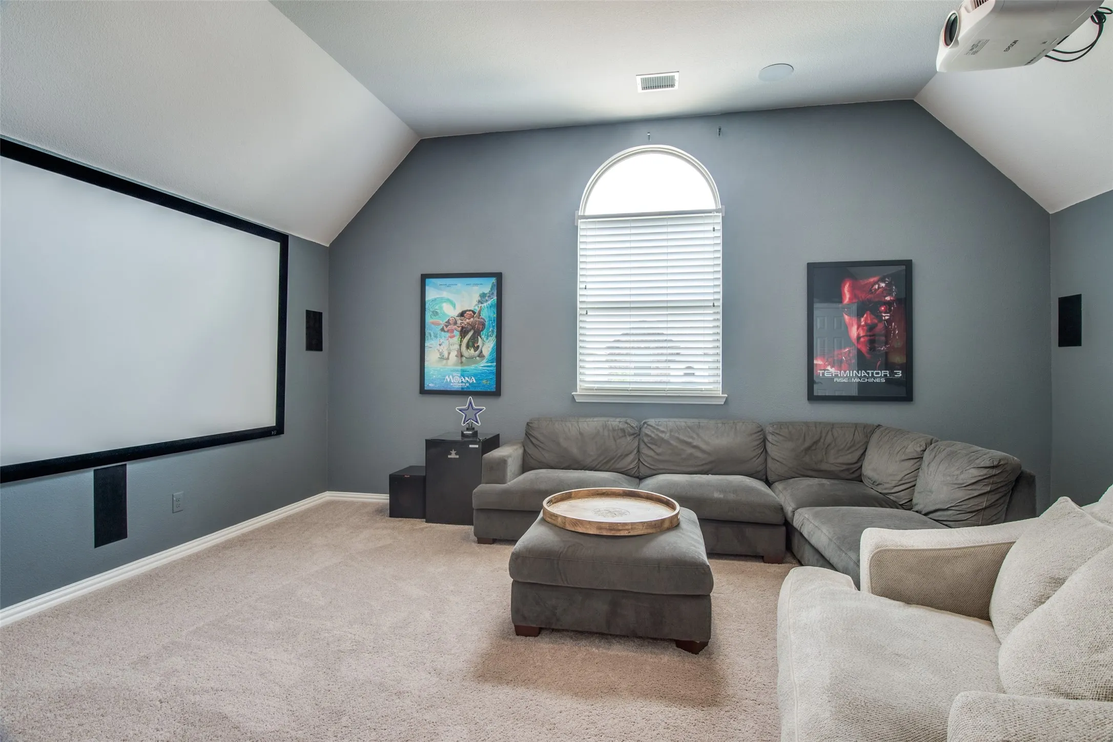 Single Family Residence For Sale in Collin County , 1209 Summer Lane, Mc Kinney, Texas 75071, 5 Bedroom, 4 Bathroom, 2 Garage spaces, 4,186 Sqft, built in 2017, mls#21347928, Real Estate Agent in Mc Kinney, Homes For Sale in Collin county, Homes For Sale in Mc Kinney, Realtor in Mc Kinney Texas, Real Estate Brokerage Independent Realty Texas, Luminita Cordes Realtor