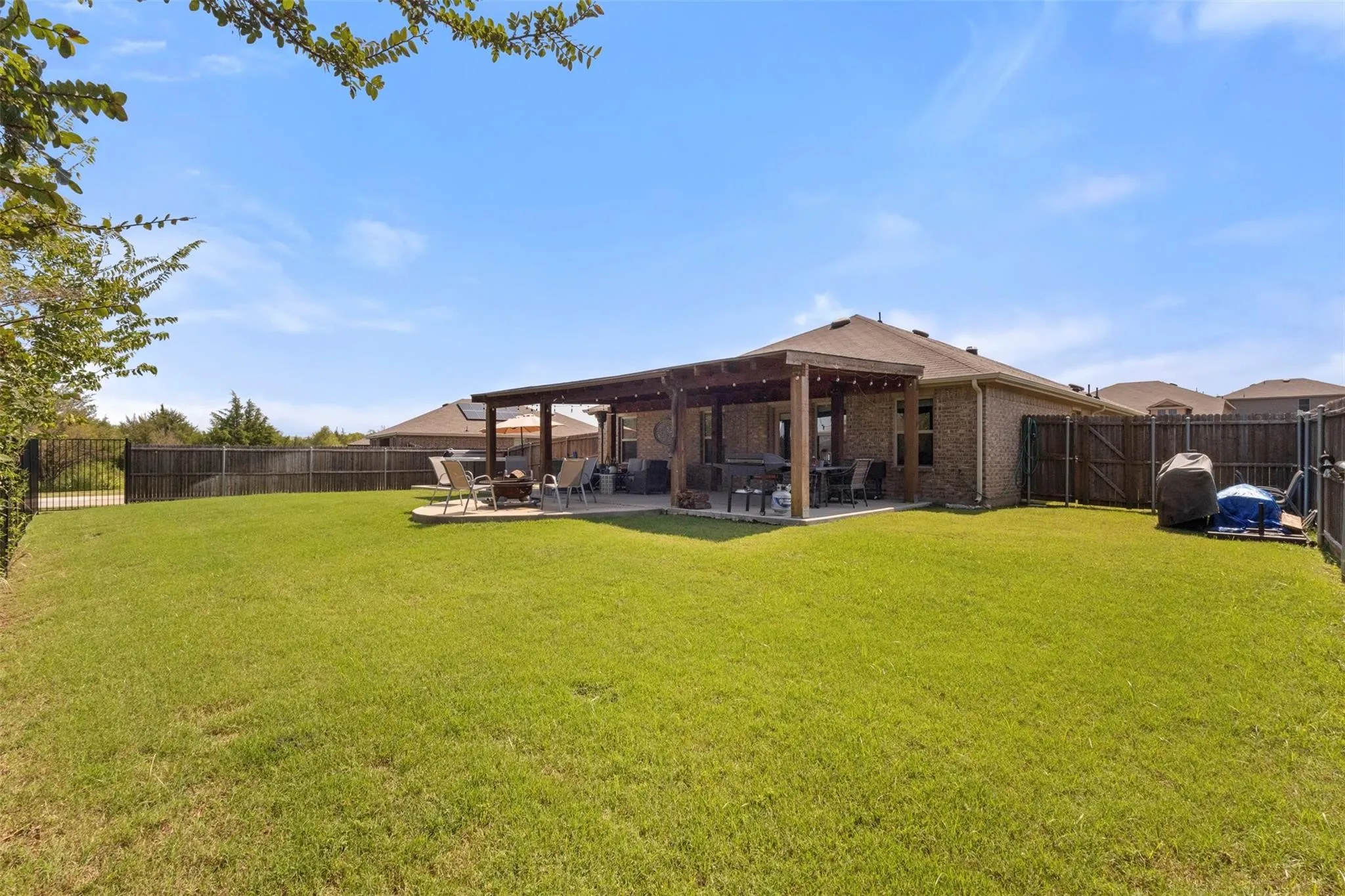 Single Family Residence For Rent in Rockwall County , 3319 Everly Drive, Fate, Texas 75189, 4 Bedroom, 2 Bathroom, 2 Garage spaces, 2,073 Sqft, built in 2019, mls#21345868, Real Estate Agent in Fate, Homes For Rent in Rockwall county, Homes For Rent in Fate, Realtor in Fate Texas, Real Estate Brokerage Independent Realty Texas, Luminita Cordes Realtor