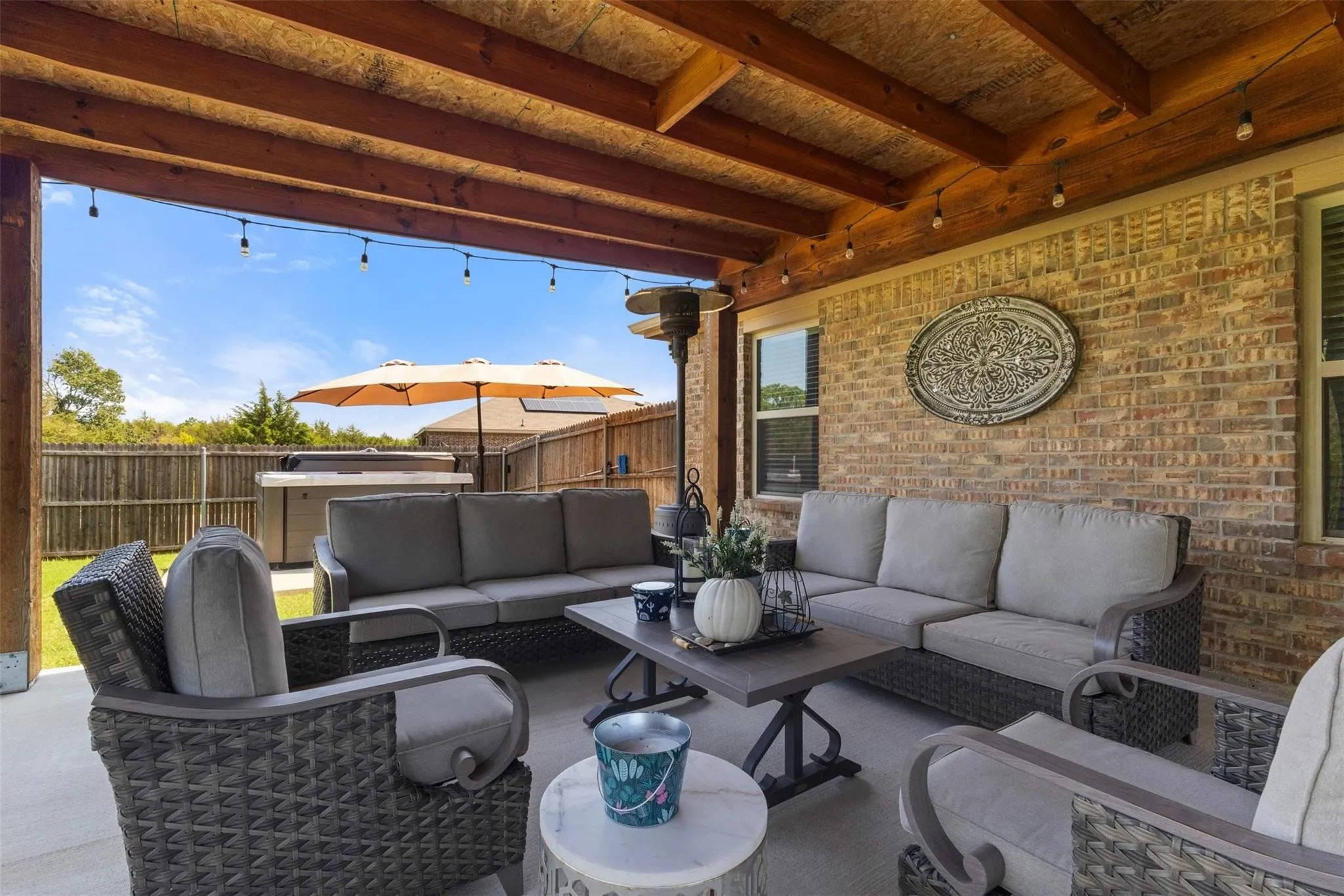 Single Family Residence For Rent in Rockwall County , 3319 Everly Drive, Fate, Texas 75189, 4 Bedroom, 2 Bathroom, 2 Garage spaces, 2,073 Sqft, built in 2019, mls#21345868, Real Estate Agent in Fate, Homes For Rent in Rockwall county, Homes For Rent in Fate, Realtor in Fate Texas, Real Estate Brokerage Independent Realty Texas, Luminita Cordes Realtor