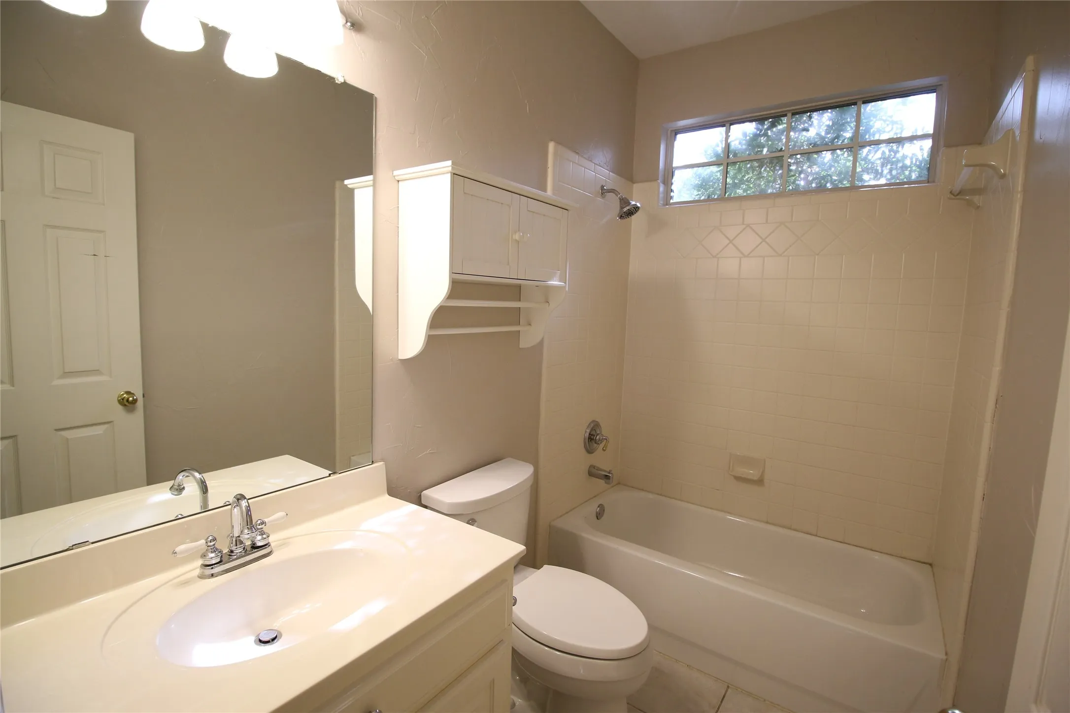 Single Family Residence For Rent in Collin County , 1510 Drexel Court, Allen, Texas 75013, 4 Bedroom, 3 Bathroom, 2 Garage spaces, 2,355 Sqft, built in 1997, mls#21347938, Real Estate Agent in Allen, Homes For Rent in Collin county, Homes For Rent in Allen, Realtor in Allen Texas, Real Estate Brokerage Independent Realty Texas, Luminita Cordes Realtor