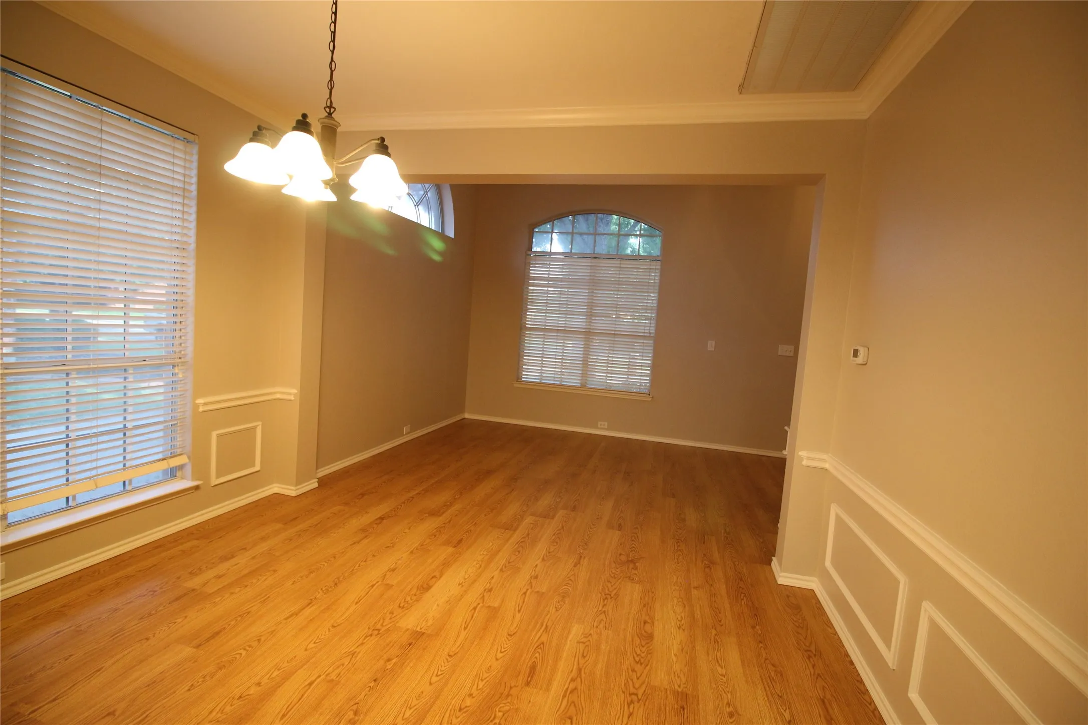 Single Family Residence For Rent in Collin County , 1510 Drexel Court, Allen, Texas 75013, 4 Bedroom, 3 Bathroom, 2 Garage spaces, 2,355 Sqft, built in 1997, mls#21347938, Real Estate Agent in Allen, Homes For Rent in Collin county, Homes For Rent in Allen, Realtor in Allen Texas, Real Estate Brokerage Independent Realty Texas, Luminita Cordes Realtor
