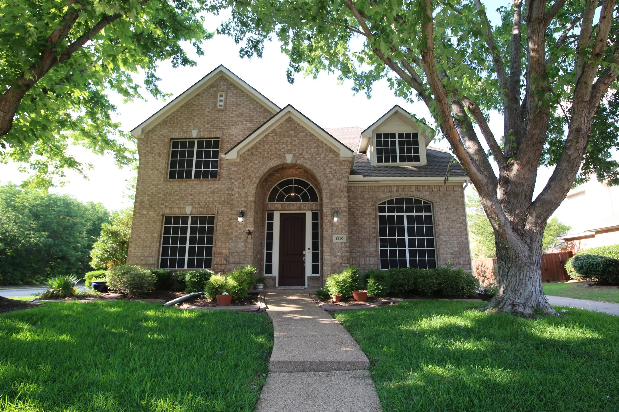 Single Family Residence For Rent in Collin County , 1510 Drexel Court, Allen, Texas 75013, 4 Bedroom, 3 Bathroom, 2 Garage spaces, 2,355 Sqft, built in 1997, mls#21347938, Real Estate Agent in Allen, Homes For Rent in Collin county, Homes For Rent in Allen, Realtor in Allen Texas, Real Estate Brokerage Independent Realty Texas, Luminita Cordes Realtor