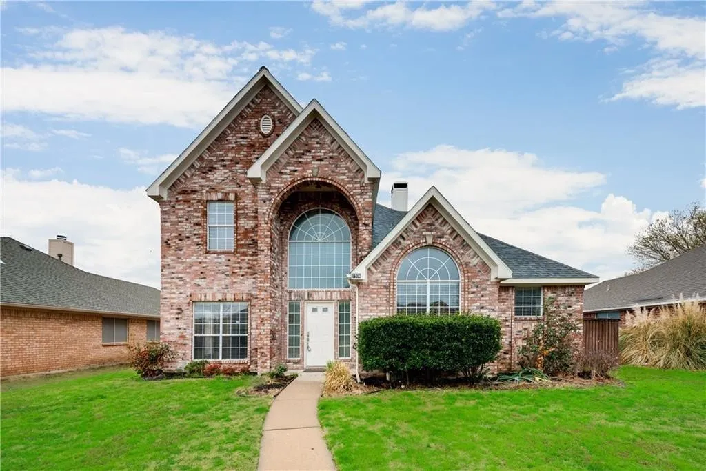Single Family Residence For Rent in Collin County , 1504 Country Lane, Allen, Texas 75002, 4 Bedroom, 3 Bathroom, 2 Garage spaces, 2,650 Sqft, built in 1992, mls#21347956, Real Estate Agent in Allen, Homes For Rent in Collin county, Homes For Rent in Allen, Realtor in Allen Texas, Real Estate Brokerage Independent Realty Texas, Luminita Cordes Realtor