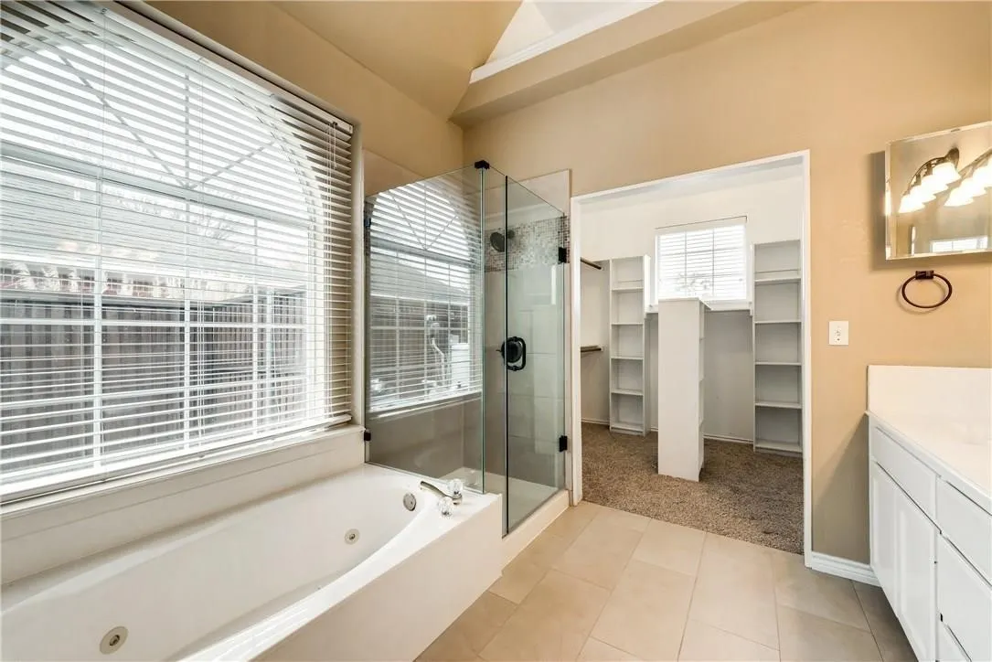 Single Family Residence For Rent in Collin County , 1504 Country Lane, Allen, Texas 75002, 4 Bedroom, 3 Bathroom, 2 Garage spaces, 2,650 Sqft, built in 1992, mls#21347956, Real Estate Agent in Allen, Homes For Rent in Collin county, Homes For Rent in Allen, Realtor in Allen Texas, Real Estate Brokerage Independent Realty Texas, Luminita Cordes Realtor