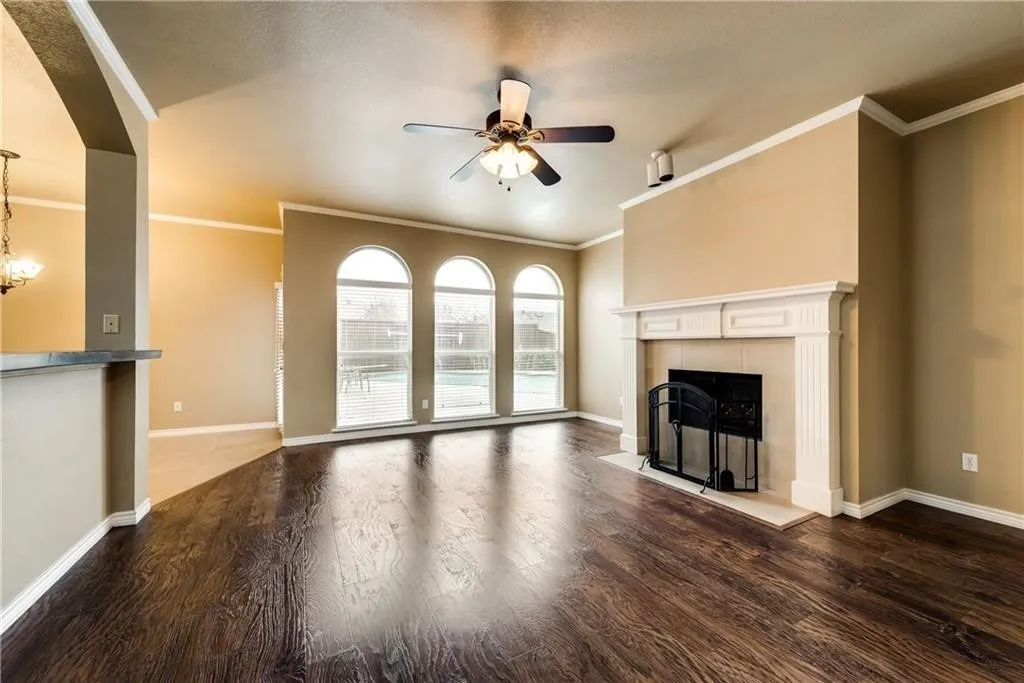 Single Family Residence For Rent in Collin County , 1504 Country Lane, Allen, Texas 75002, 4 Bedroom, 3 Bathroom, 2 Garage spaces, 2,650 Sqft, built in 1992, mls#21347956, Real Estate Agent in Allen, Homes For Rent in Collin county, Homes For Rent in Allen, Realtor in Allen Texas, Real Estate Brokerage Independent Realty Texas, Luminita Cordes Realtor