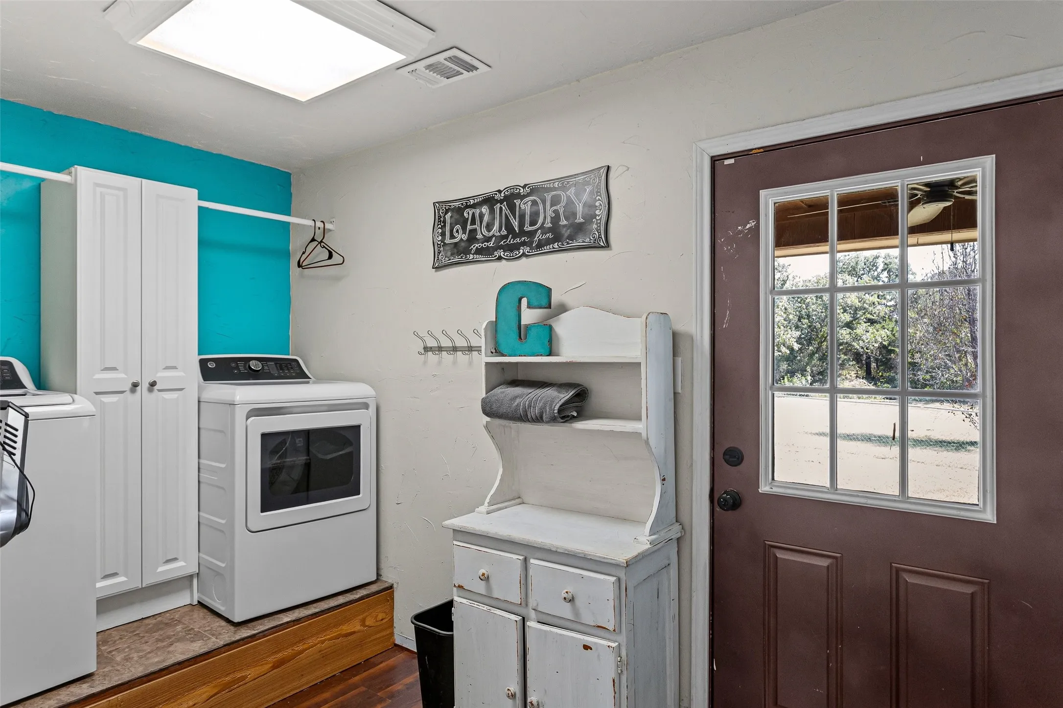 Large Utility Room