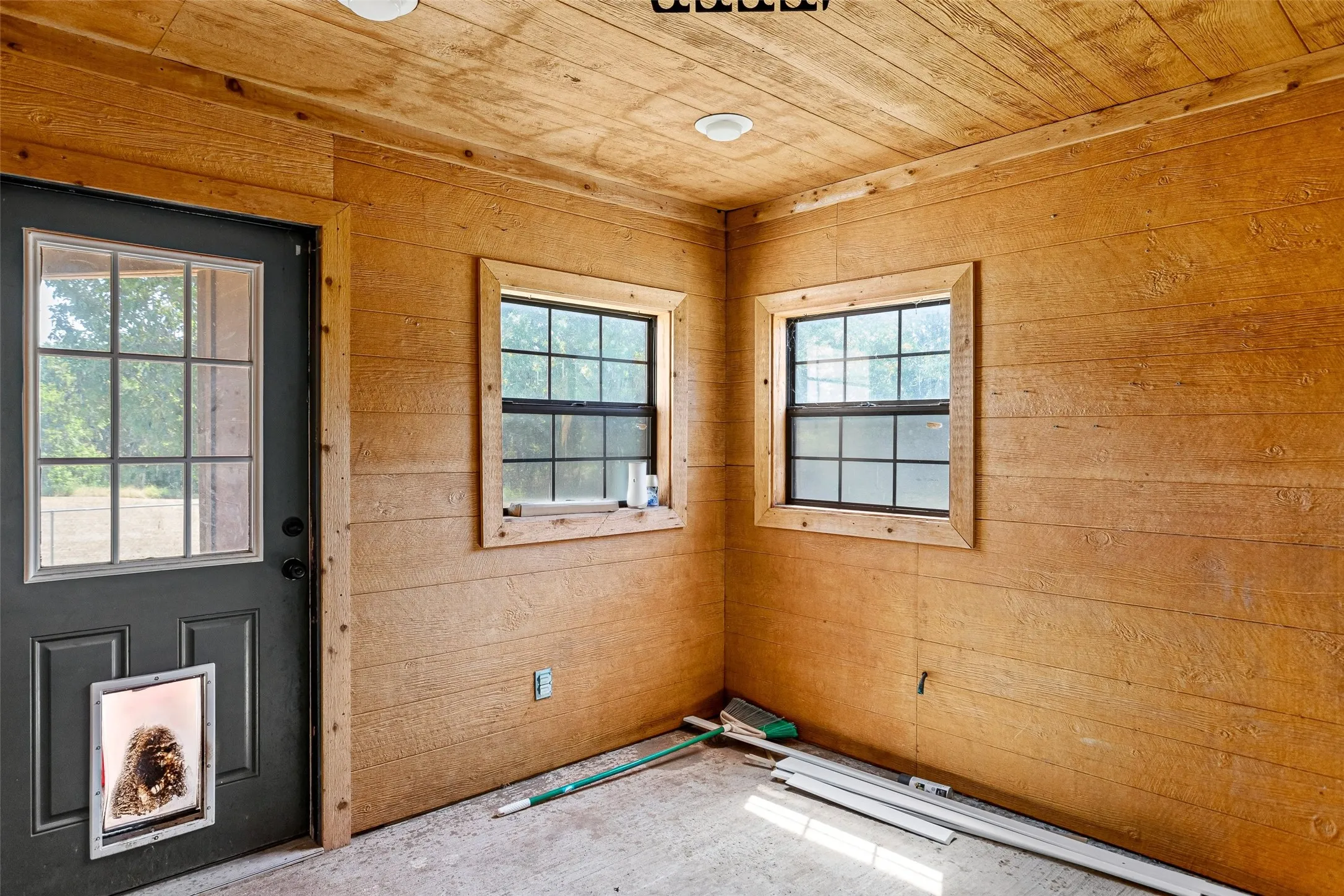 Bonus Room With Plumbing & Electricity (originally a hot tub room)