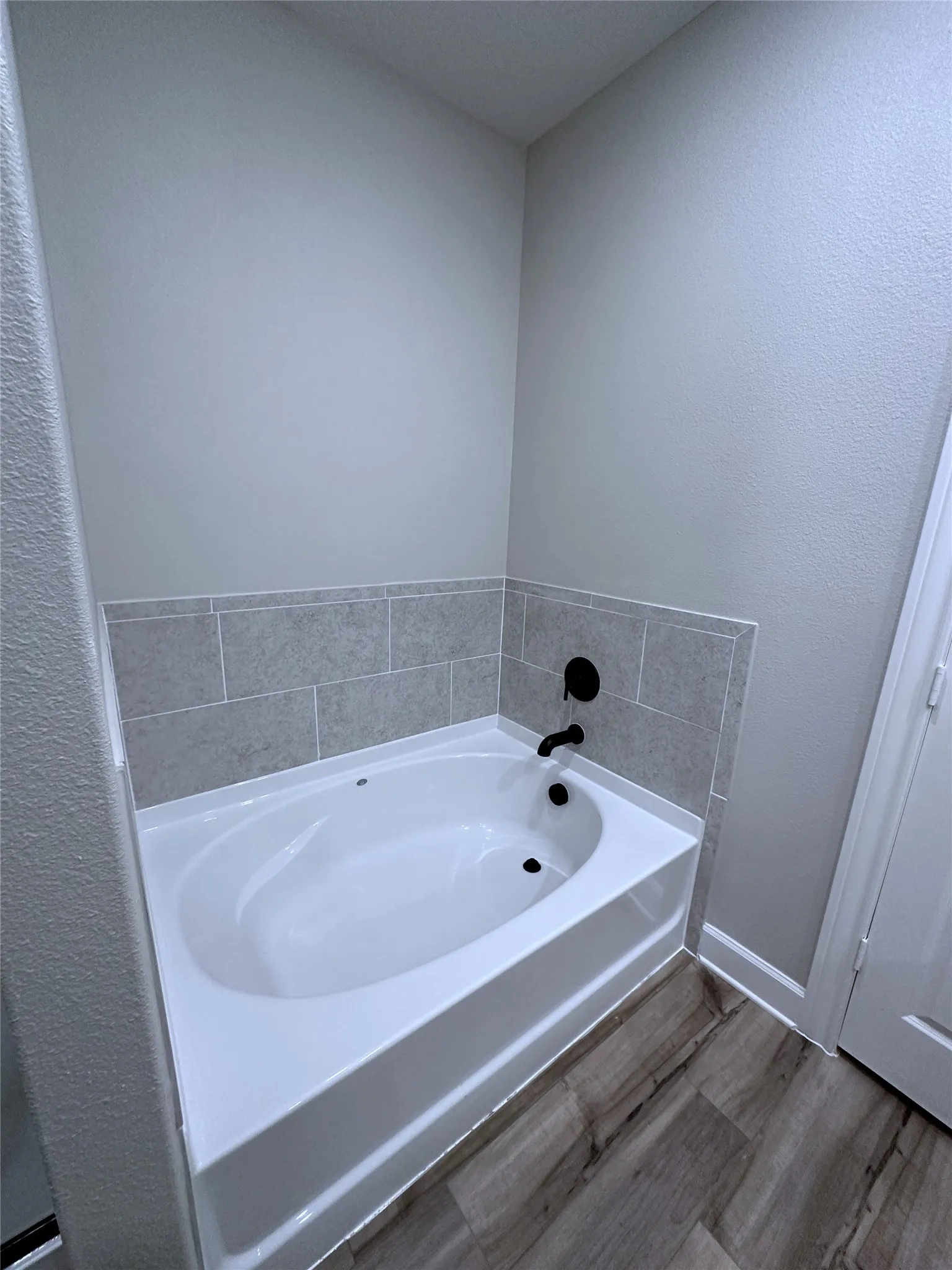 Single Family Residence For Rent in Collin County , 2024 Brentwood Drive, Anna, Texas 75409, 4 Bedroom, 2 Bathroom, 1 Garage spaces, 2,006 Sqft, built in 2024, mls#21347985, Real Estate Agent in Anna, Homes For Rent in Collin county, Homes For Rent in Anna, Realtor in Anna Texas, Real Estate Brokerage Independent Realty Texas, Luminita Cordes Realtor