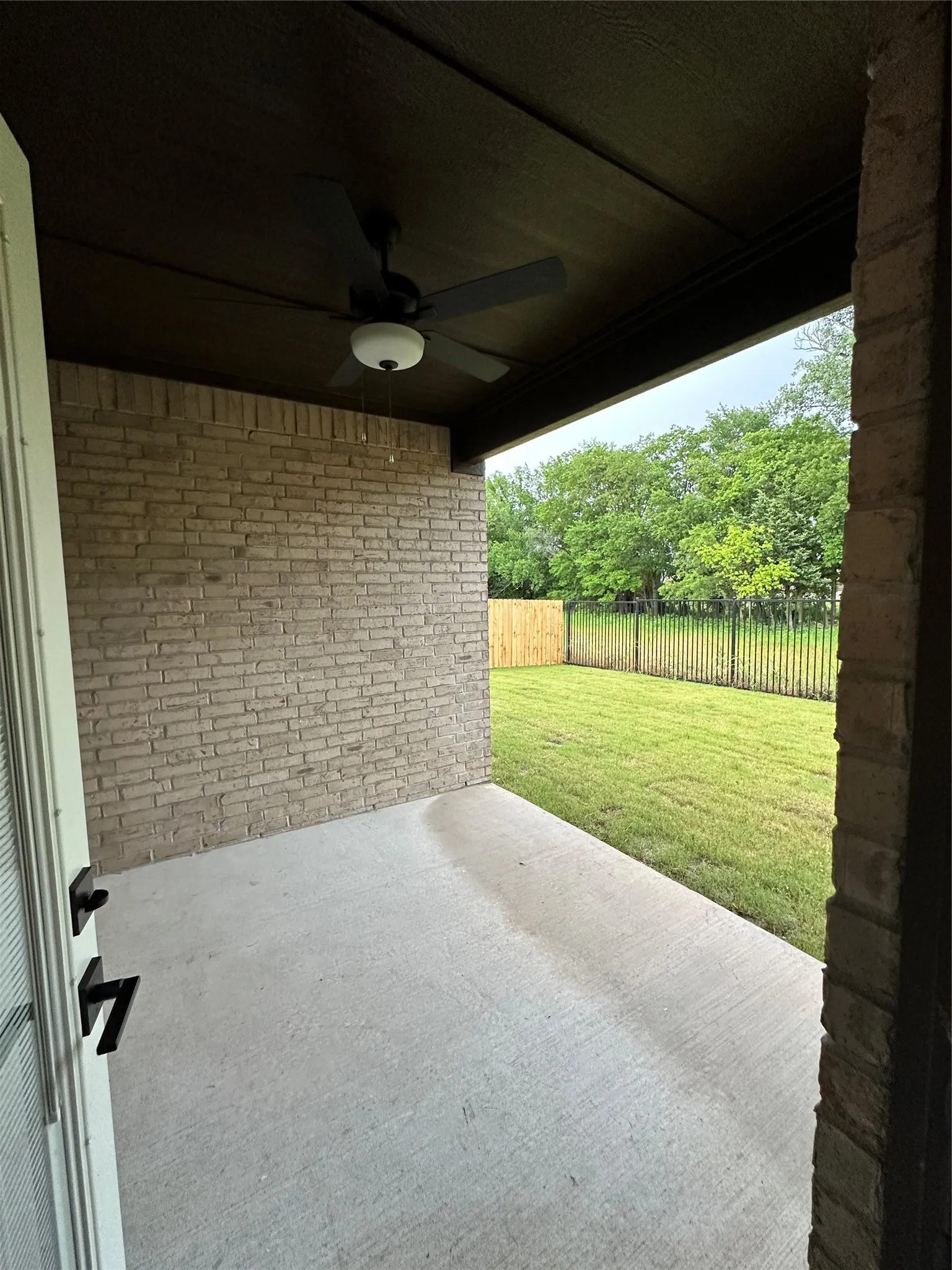 Single Family Residence For Rent in Collin County , 2024 Brentwood Drive, Anna, Texas 75409, 4 Bedroom, 2 Bathroom, 1 Garage spaces, 2,006 Sqft, built in 2024, mls#21347985, Real Estate Agent in Anna, Homes For Rent in Collin county, Homes For Rent in Anna, Realtor in Anna Texas, Real Estate Brokerage Independent Realty Texas, Luminita Cordes Realtor