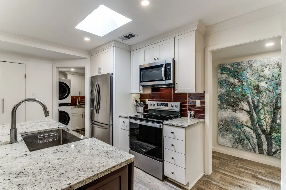 Duplex For Rent in Dallas County , 9807 Airline Road, Dallas, Texas 75230, 3 Bedrooms, 2 Bathrooms, 2 Garage spaces, 1,926 Sqft, built in 1965, Price $6,700, mls#21347991, Real Estate Agent in Dallas, Homes For Rent in Dallas county, Homes For Rent in Dallas, Realtor in Dallas Texas, Real Estate Brokerage Independent Realty Texas, Luminita Cordes Realtor