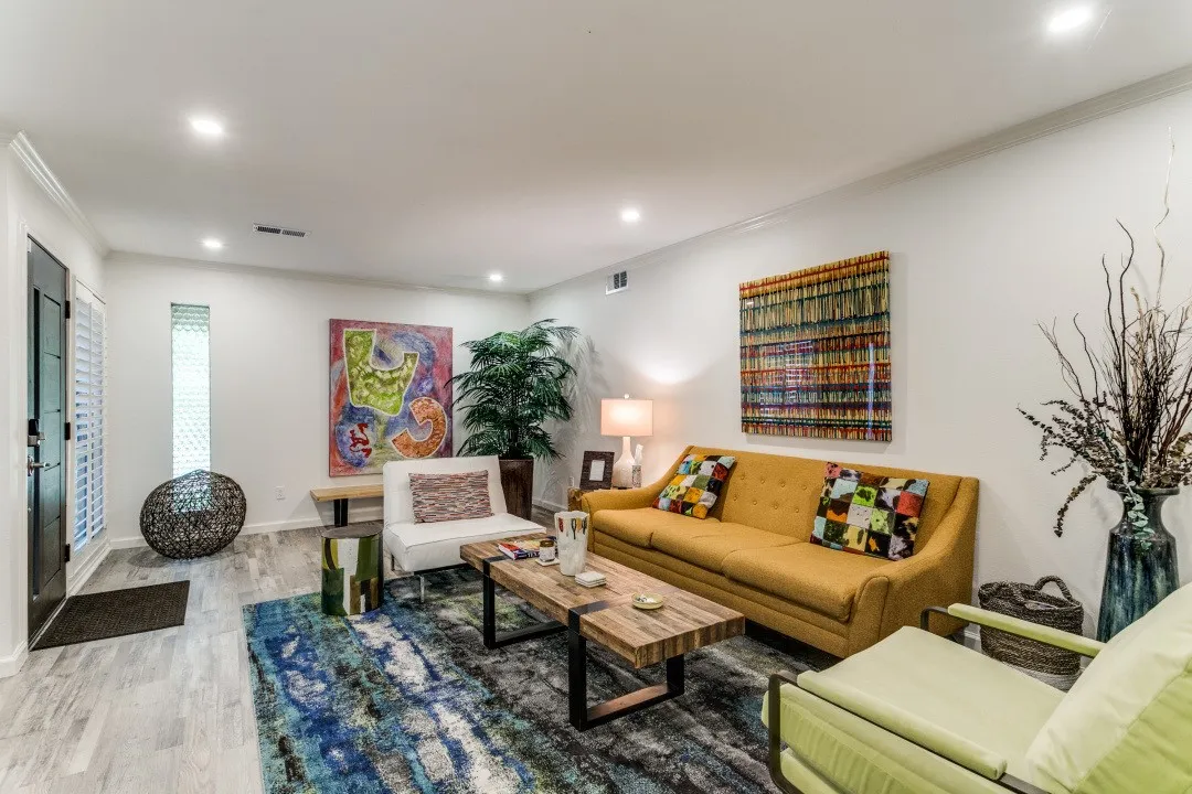 Duplex For Rent in Dallas County , 9807 Airline Road, Dallas, Texas 75230, 3 Bedrooms, 2 Bathrooms, 2 Garage spaces, 1,926 Sqft, built in 1965, Price $6,700, mls#21347991, Real Estate Agent in Dallas, Homes For Rent in Dallas county, Homes For Rent in Dallas, Realtor in Dallas Texas, Real Estate Brokerage Independent Realty Texas, Luminita Cordes Realtor