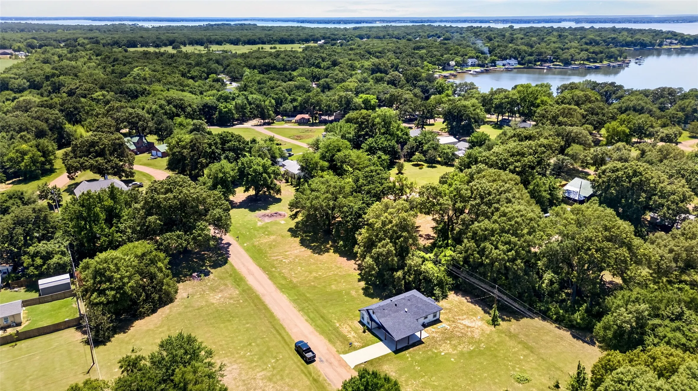 Unimproved Land For Sale in Henderson County , 00 Crestwood, Mabank, Texas 75156, 0, 0, Garage spaces, 0 Sqft, built in 0, mls#21347989, Real Estate Agent in Mabank, Homes For Sale in Henderson county, Homes For Sale in Mabank, Realtor in Mabank Texas, Real Estate Brokerage Independent Realty Texas, Luminita Cordes Realtor