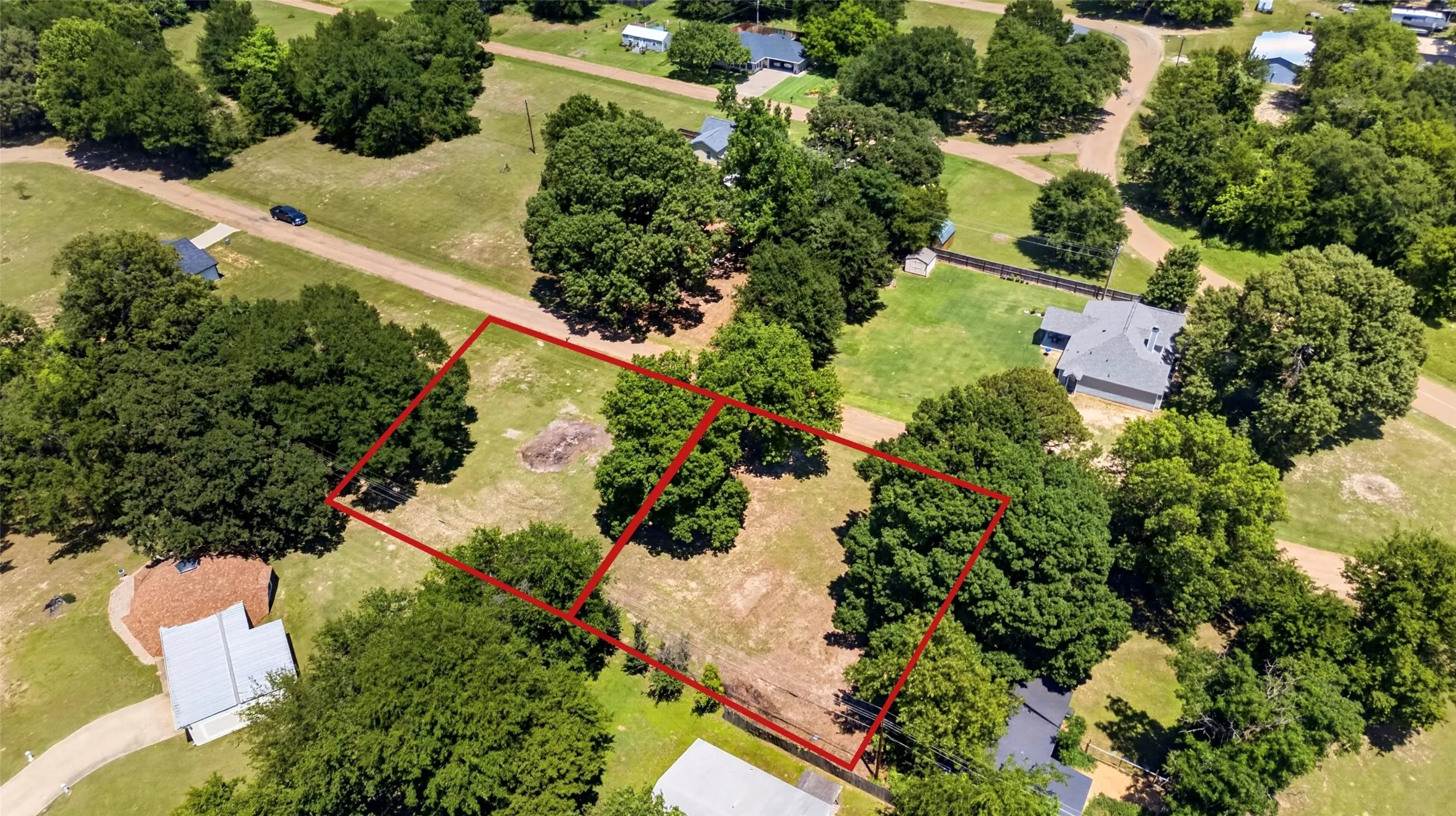 Unimproved Land For Sale in Henderson County , 00 Crestwood, Mabank, Texas 75156, 0, 0, Garage spaces, 0 Sqft, built in 0, mls#21347989, Real Estate Agent in Mabank, Homes For Sale in Henderson county, Homes For Sale in Mabank, Realtor in Mabank Texas, Real Estate Brokerage Independent Realty Texas, Luminita Cordes Realtor
