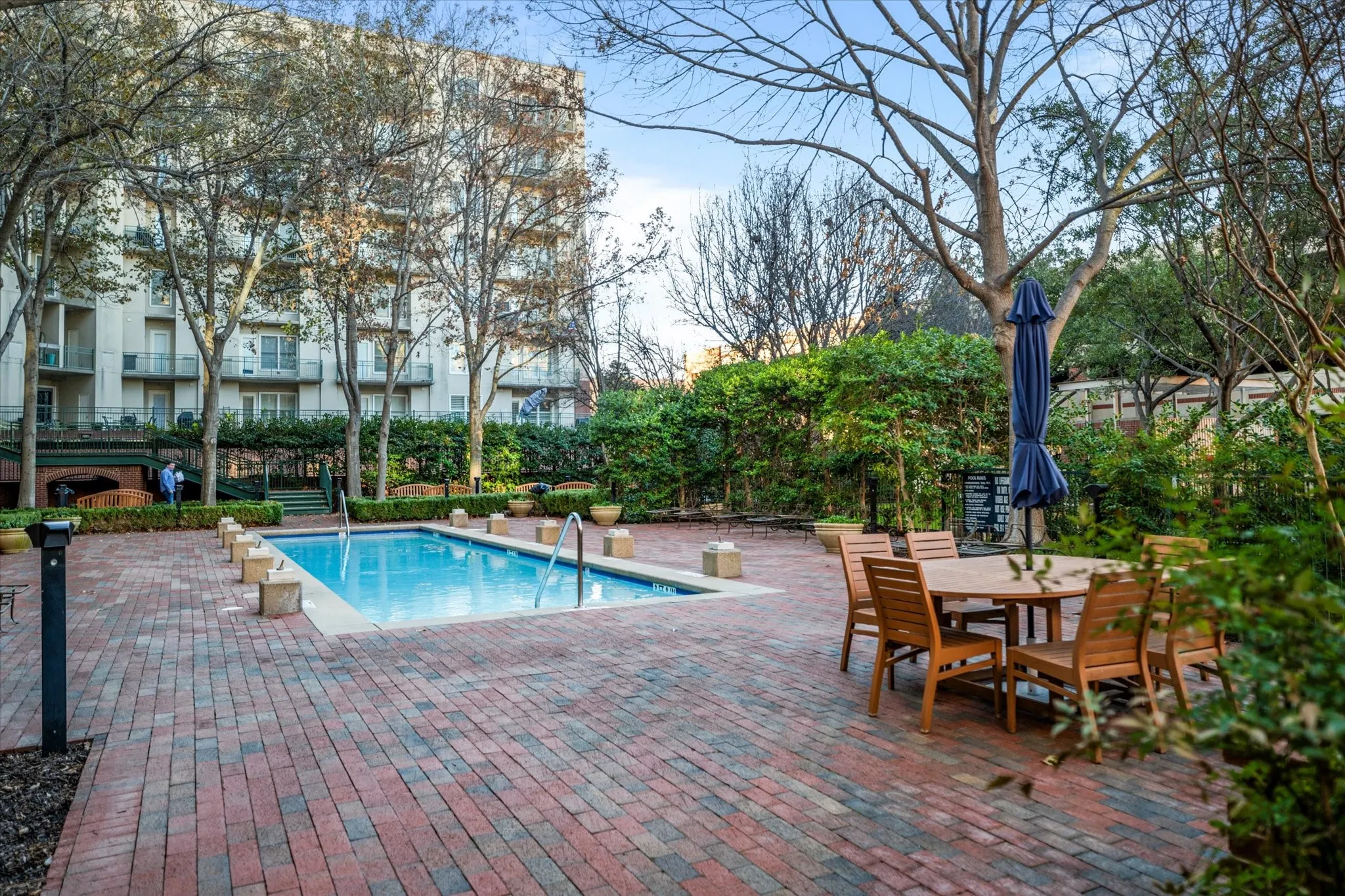 Condominium For Sale in Dallas County , 5055 Addison Circle 409, Addison, Texas 75001, 2 Bedroom, 3 Bathroom, Garage spaces, 1,906 Sqft, built in 2000, mls#21347802, Real Estate Agent in Addison, Homes For Sale in Dallas county, Homes For Sale in Addison, Realtor in Addison Texas, Real Estate Brokerage Independent Realty Texas, Luminita Cordes Realtor