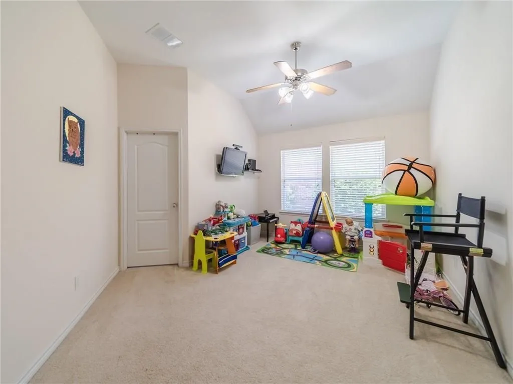 Single Family Residence For Rent in Denton County , 8574 Robertson Drive, Frisco, Texas 75036, 3 Bedroom, 2 Bathroom, 2 Garage spaces, 2,242 Sqft, built in 2006, mls#21348004, Real Estate Agent in Frisco, Homes For Rent in Denton county, Homes For Rent in Frisco, Realtor in Frisco Texas, Real Estate Brokerage Independent Realty Texas, Luminita Cordes Realtor