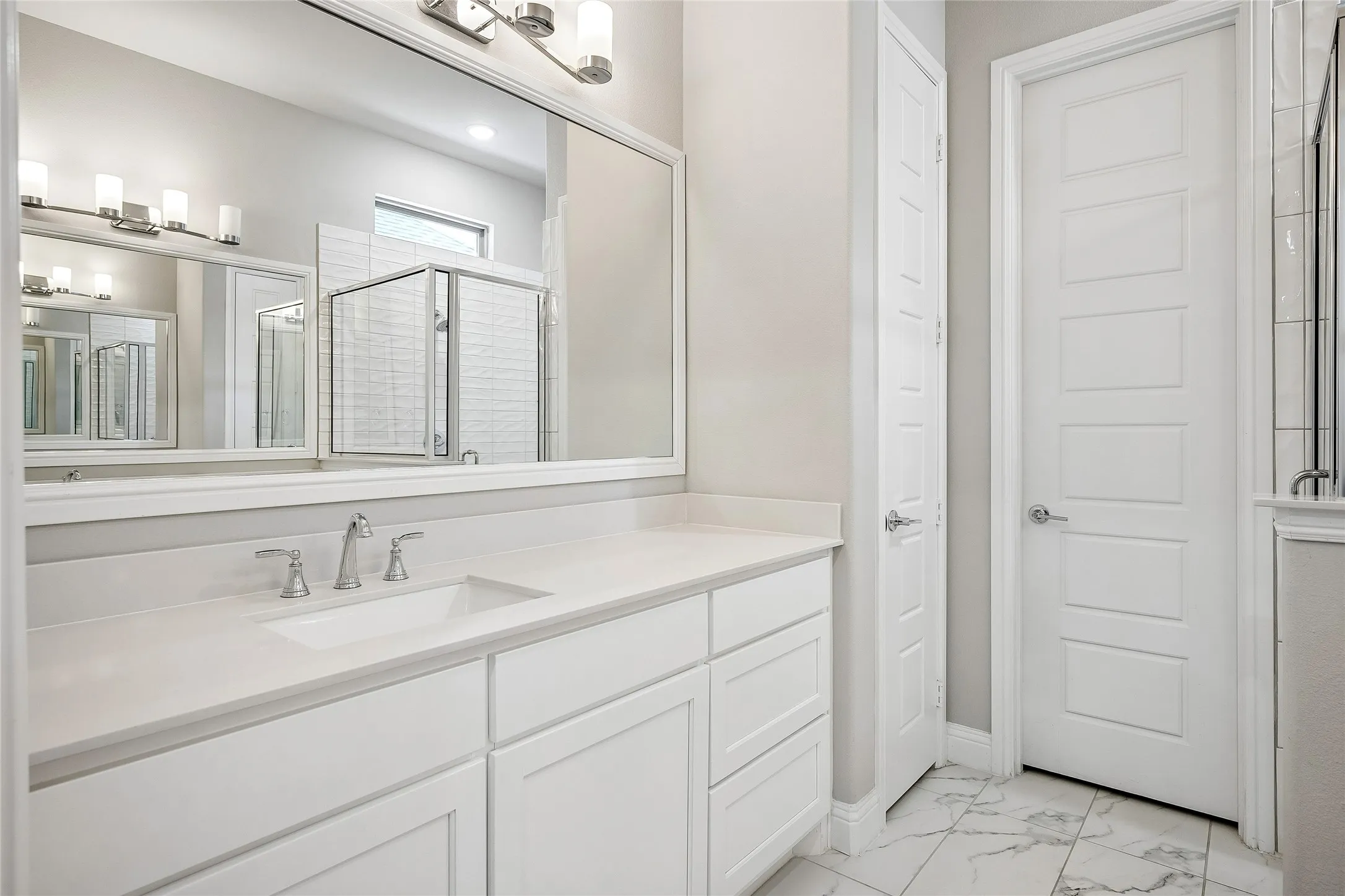 Single Family Residence For Rent in Collin County , 4862 Campbell Cove, Fairview, Texas 75069, 3 Bedroom, 3 Bathroom, 2 Garage spaces, 2,855 Sqft, built in 2021, mls#21348016, Real Estate Agent in Fairview, Homes For Rent in Collin county, Homes For Rent in Fairview, Realtor in Fairview Texas, Real Estate Brokerage Independent Realty Texas, Luminita Cordes Realtor