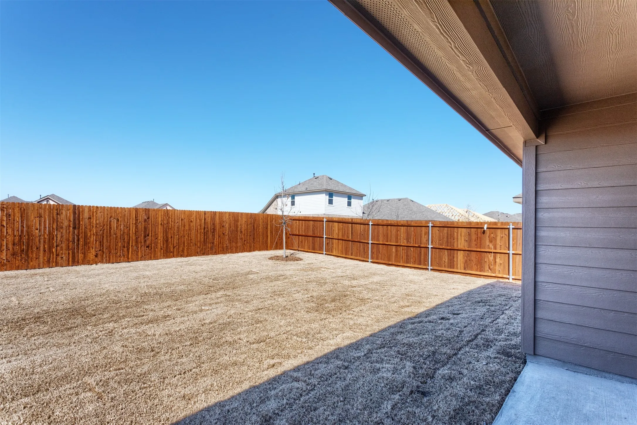 Single Family Residence For Rent in Collin County , 512 Pepperbark Avenue, Princeton, Texas 75407, 3 Bedroom, 2 Bathroom, 2 Garage spaces, 1,606 Sqft, built in 2021, mls#21345676, Real Estate Agent in Princeton, Homes For Rent in Collin county, Homes For Rent in Princeton, Realtor in Princeton Texas, Real Estate Brokerage Independent Realty Texas, Luminita Cordes Realtor