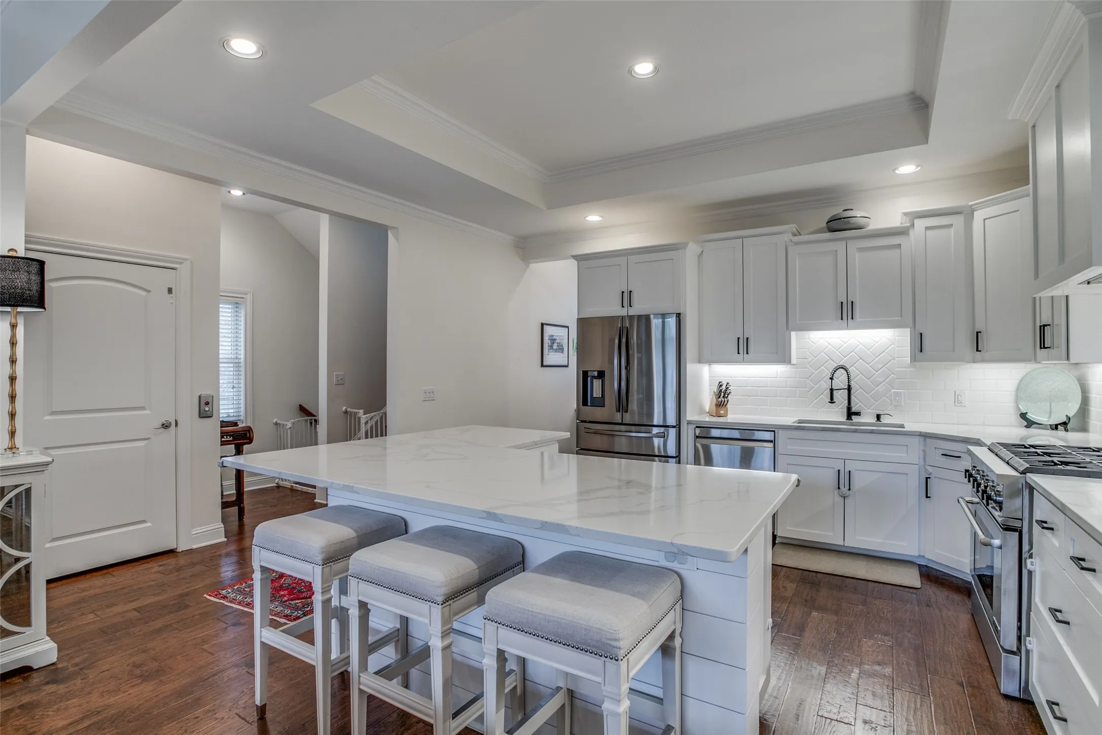 Townhouse For Rent in Dallas County , 4301 Mc Kinney Avenue A, Dallas, Texas 75205, 3 Bedroom, 4 Bathroom, 2 Garage spaces, 2,443 Sqft, built in 2005, Price $6,100, mls#21348021, Real Estate Agent in Dallas, Homes For Rent in Dallas county, Homes For Rent in Dallas, Realtor in Dallas Texas, Real Estate Brokerage Independent Realty Texas, Luminita Cordes Realtor