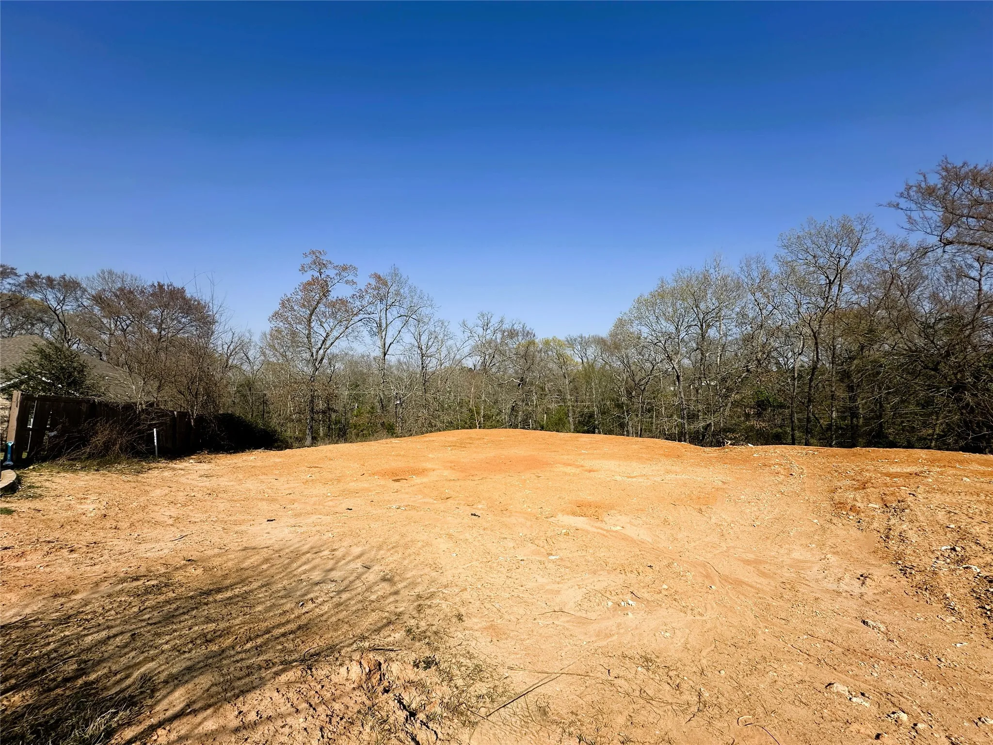 Unimproved Land For Sale in Anderson County , 110 Elmwood Ct, Palestine, Texas 75801, 0, 0, Garage spaces, 0 Sqft, built in 2025, mls#21348022, Real Estate Agent in Palestine, Homes For Sale in Anderson county, Homes For Sale in Palestine, Realtor in Palestine Texas, Real Estate Brokerage Independent Realty Texas, Luminita Cordes Realtor