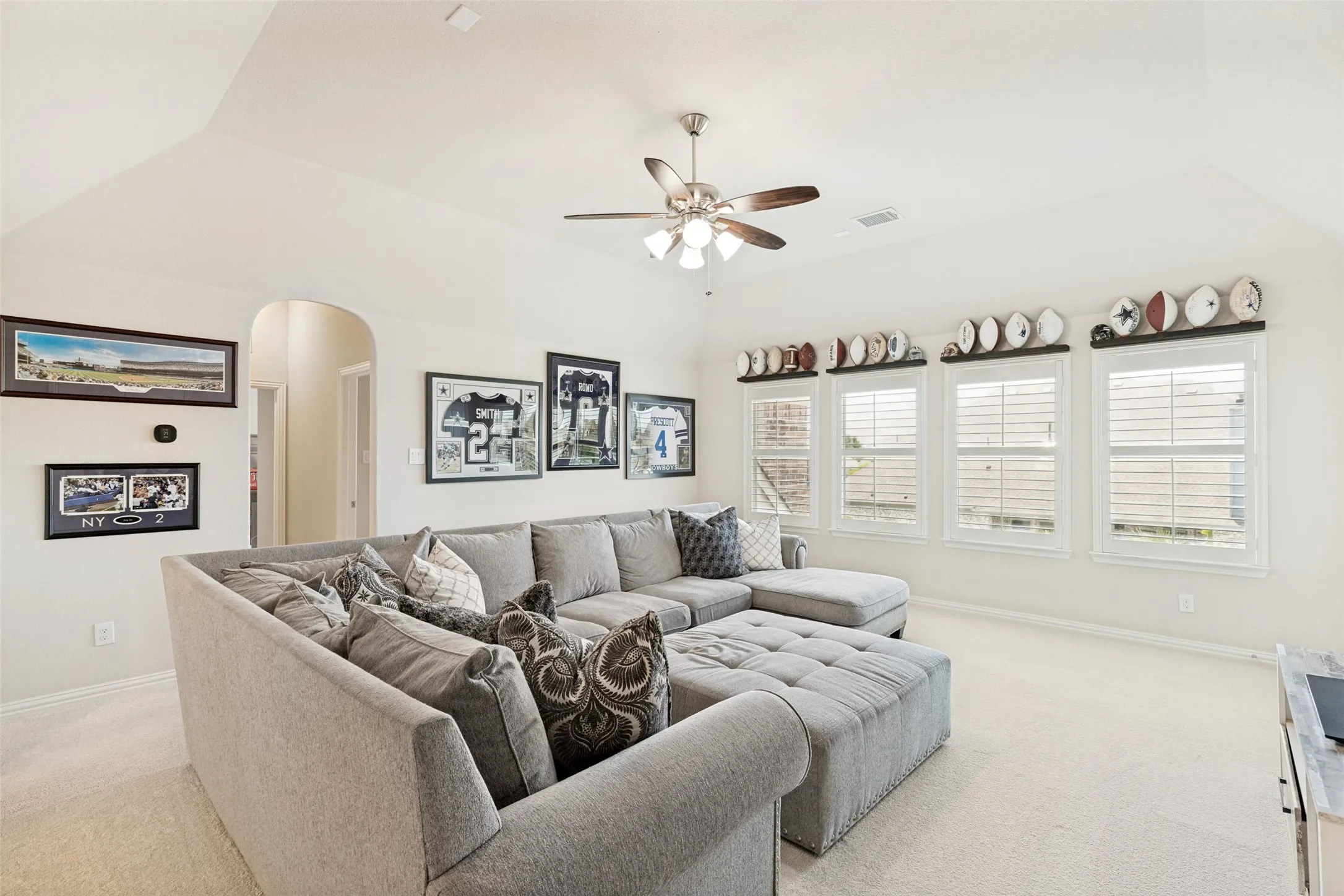 Single Family Residence For Sale in Collin County , 1520 Mountain Creek Lane, Prosper, Texas 75078, 5 Bedroom, 5 Bathroom, 3 Garage spaces, 4,903 Sqft, built in 2018, mls#21348043, Real Estate Agent in Prosper, Homes For Sale in Collin county, Homes For Sale in Prosper, Realtor in Prosper Texas, Real Estate Brokerage Independent Realty Texas, Luminita Cordes Realtor