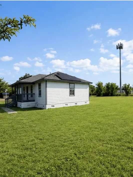 Single Family Residence For Sale in Navarro County , 1217 S 9th Street, Corsicana, Texas 75110, 5 Bedrooms, 2 Bathrooms, Garage spaces, 2,020 Sqft, built in 2005, Price $298,900, mls#21348014, Real Estate Agent in Corsicana, Homes For Sale in Navarro county, Homes For Sale in Corsicana, Realtor in Corsicana Texas, Real Estate Brokerage Independent Realty Texas, Luminita Cordes Realtor