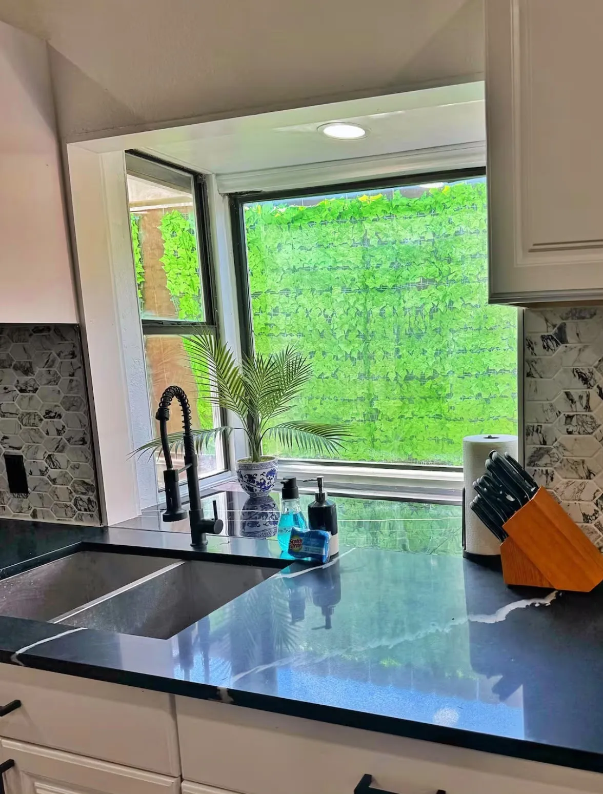 Single Family Residence For Rent in Dallas County , 700 Burnwood Drive, Irving, Texas 75062, 4 Bedroom, 3 Bathroom, 2 Garage spaces, 2,457 Sqft, built in 1966, mls#21347846, Real Estate Agent in Irving, Homes For Rent in Dallas county, Homes For Rent in Irving, Realtor in Irving Texas, Real Estate Brokerage Independent Realty Texas, Luminita Cordes Realtor