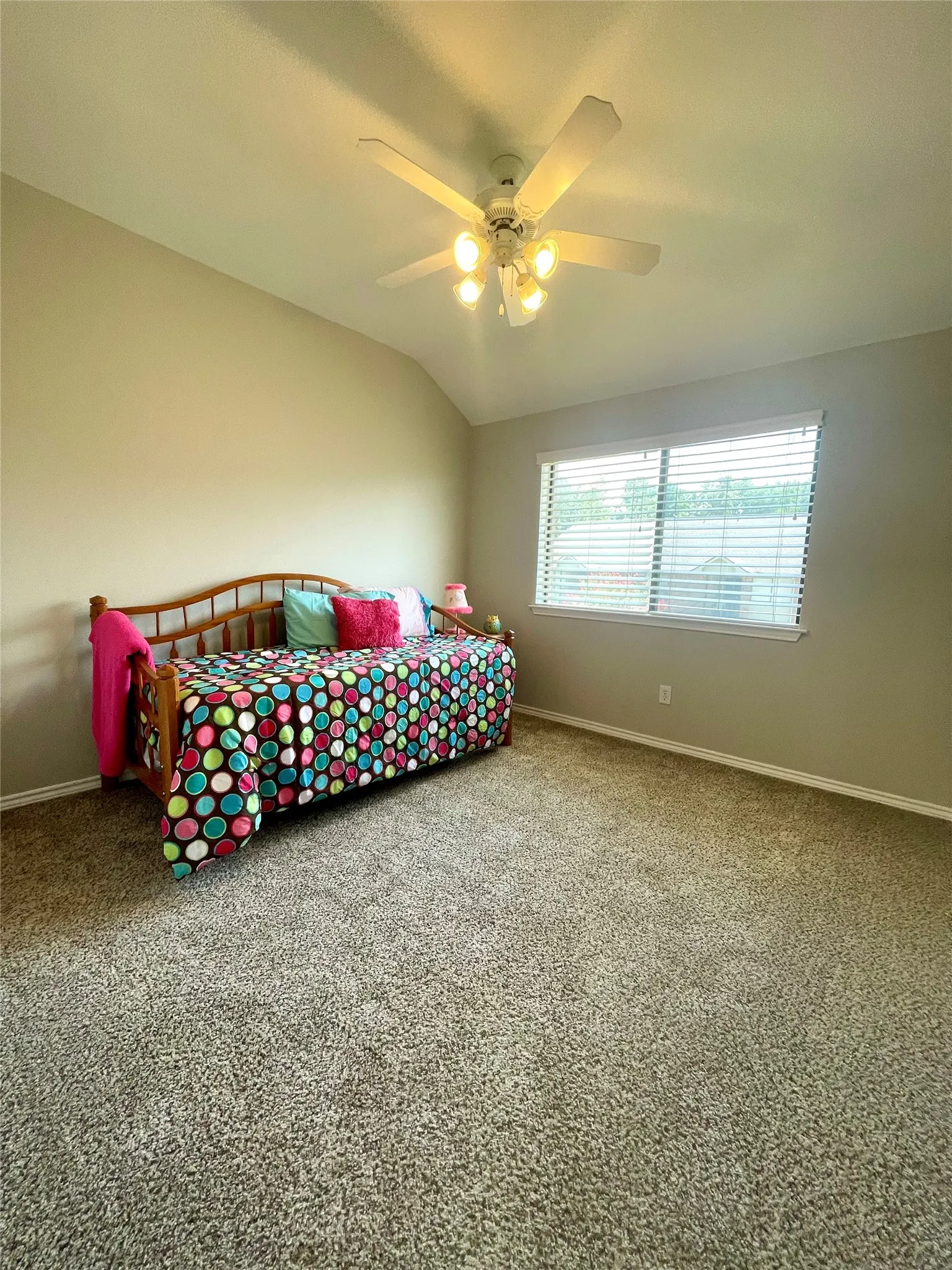 Secondary bedroom