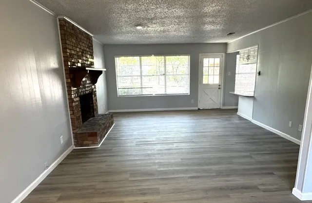Single Family Residence For Sale in Dallas County , 1724 Reynoldston Lane, Dallas, Texas 75232, 4 Bedroom, 3 Bathroom, 2 Garage spaces, 1,776 Sqft, built in 1968, mls#21348045, Real Estate Agent in Dallas, Homes For Sale in Dallas county, Homes For Sale in Dallas, Realtor in Dallas Texas, Real Estate Brokerage Independent Realty Texas, Luminita Cordes Realtor