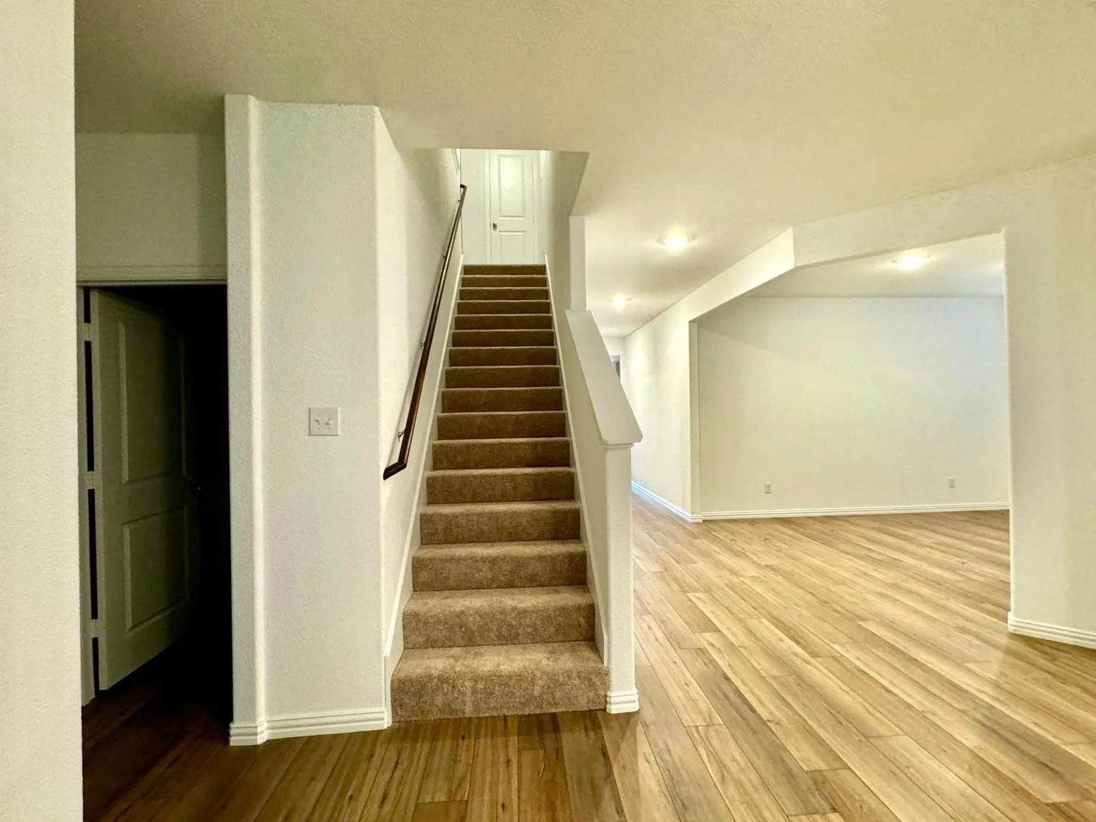 Single Family Residence For Rent in Collin County , 1012 Longleaf Lane, Princeton, Texas 75407, 4 Bedroom, 3 Bathroom, 2 Garage spaces, 2,351 Sqft, built in 2024, mls#21348066, Real Estate Agent in Princeton, Homes For Rent in Collin county, Homes For Rent in Princeton, Realtor in Princeton Texas, Real Estate Brokerage Independent Realty Texas, Luminita Cordes Realtor