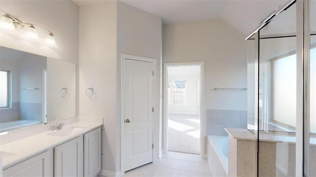 Single Family Residence For Rent in Denton County , 1716 Yellowthroat Drive, Little Elm, Texas 75068, 4 Bedroom, 2 Bathroom, 2 Garage spaces, 2,023 Sqft, built in 2018, mls#21348073, Real Estate Agent in Little Elm, Homes For Rent in Denton county, Homes For Rent in Little Elm, Realtor in Little Elm Texas, Real Estate Brokerage Independent Realty Texas, Luminita Cordes Realtor