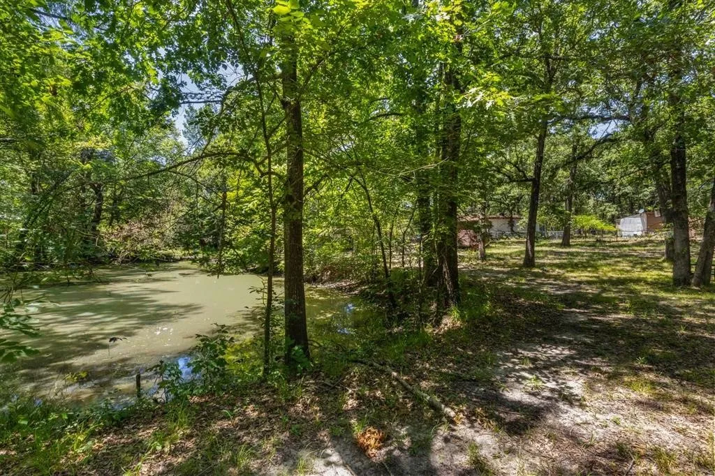 Mobile Home For Sale in Hunt County , 6966 CR 3512, Quinlan, Texas 75474, 3 Bedroom, 2 Bathroom, Garage spaces, 1,502 Sqft, built in 1988, mls#21347773, Real Estate Agent in Quinlan, Homes For Sale in Hunt county, Homes For Sale in Quinlan, Realtor in Quinlan Texas, Real Estate Brokerage Independent Realty Texas, Luminita Cordes Realtor