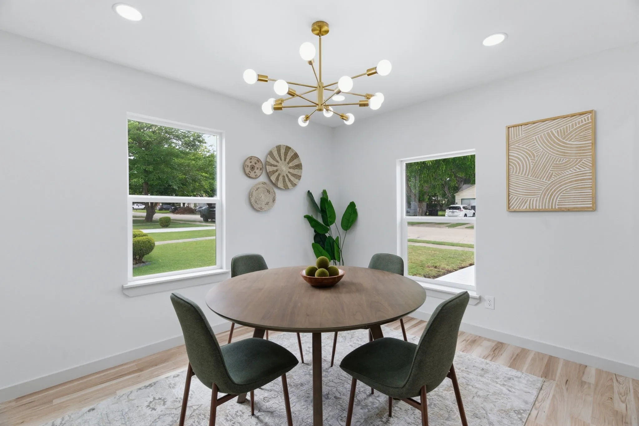 Single Family Residence For Sale in Tarrant County , 7107 Garza Avenue, Fort Worth, Texas 76116, 3 Bedroom, 2 Bathroom, Garage spaces, 1,600 Sqft, built in 1948, mls#21348079, Real Estate Agent in Fort Worth, Homes For Sale in Tarrant county, Homes For Sale in Fort Worth, Realtor in Fort Worth Texas, Real Estate Brokerage Independent Realty Texas, Luminita Cordes Realtor