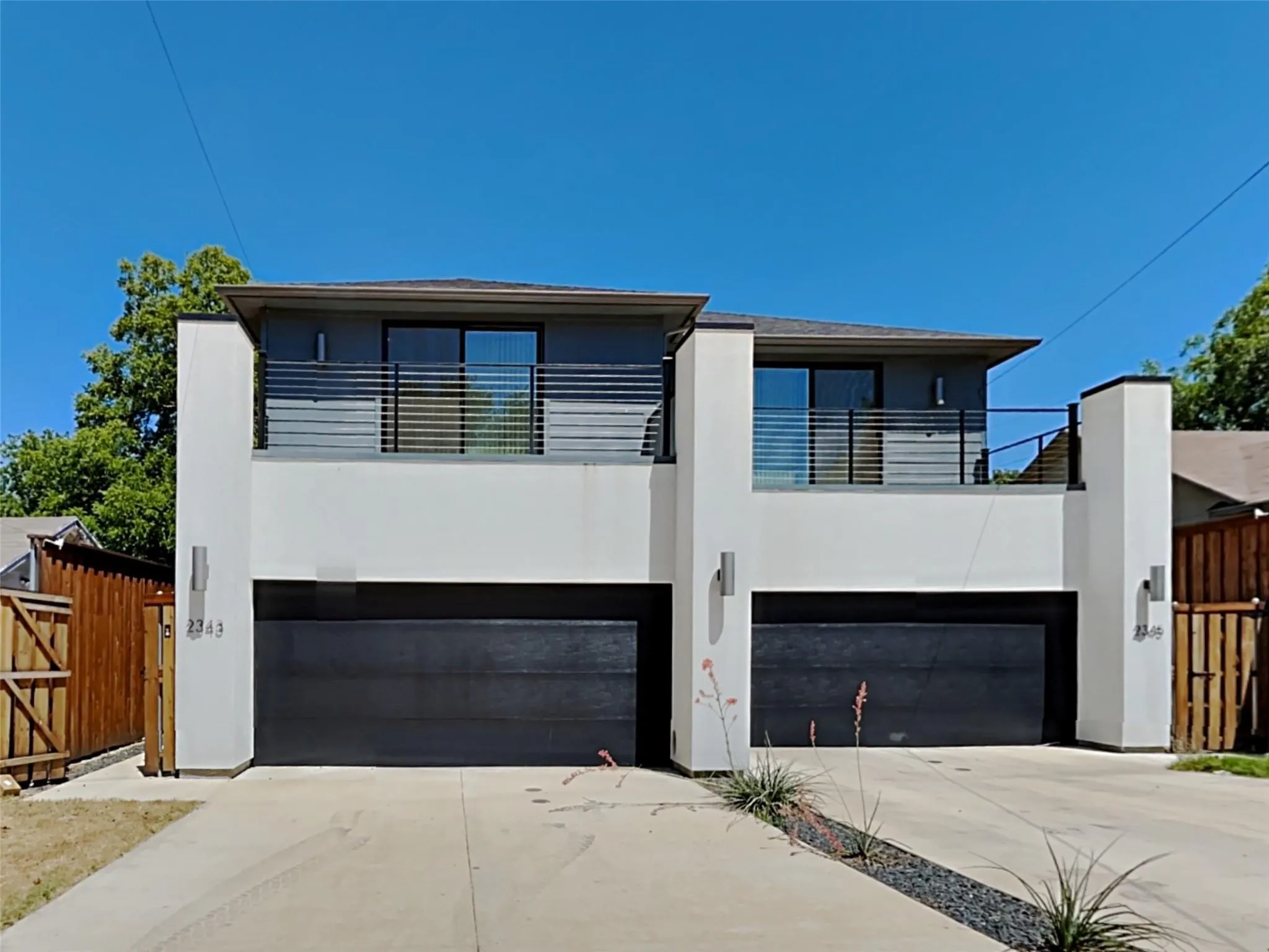 Duplex For Rent in Dallas County , 2343 Vagas Street 2343, Dallas, Texas 75219, 3 Bedroom, 3 Bathroom, 2 Garage spaces, 2,242 Sqft, built in 2020, mls#21348080, Real Estate Agent in Dallas, Homes For Rent in Dallas county, Homes For Rent in Dallas, Realtor in Dallas Texas, Real Estate Brokerage Independent Realty Texas, Luminita Cordes Realtor