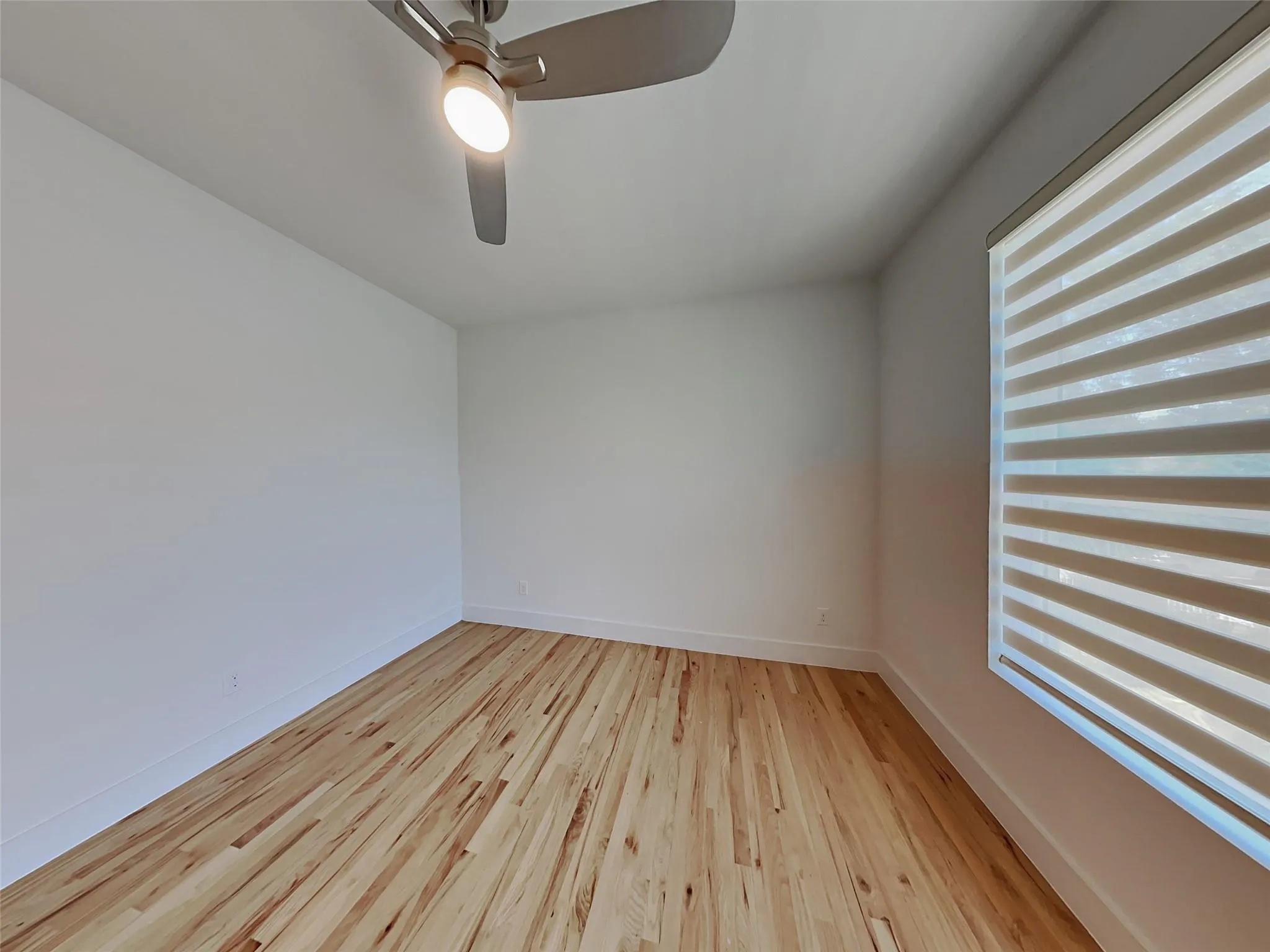 Duplex For Rent in Dallas County , 2343 Vagas Street 2343, Dallas, Texas 75219, 3 Bedroom, 3 Bathroom, 2 Garage spaces, 2,242 Sqft, built in 2020, mls#21348080, Real Estate Agent in Dallas, Homes For Rent in Dallas county, Homes For Rent in Dallas, Realtor in Dallas Texas, Real Estate Brokerage Independent Realty Texas, Luminita Cordes Realtor