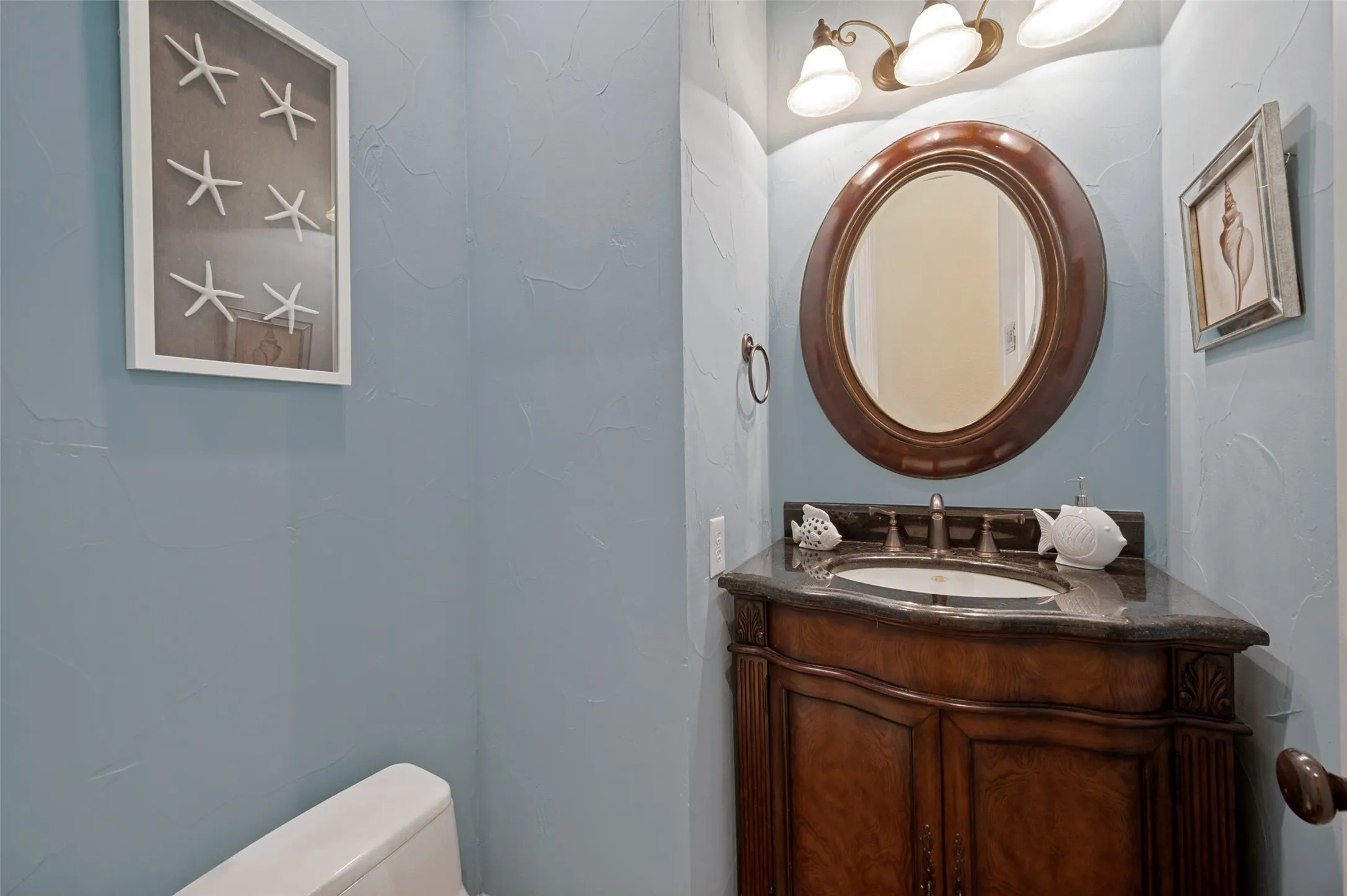 Single Family Residence For Sale in Dallas County , 3785 Park Place, Addison, Texas 75001, 3 Bedroom, 3 Bathroom, 2 Garage spaces, 2,278 Sqft, built in 1994, mls#21348039, Real Estate Agent in Addison, Homes For Sale in Dallas county, Homes For Sale in Addison, Realtor in Addison Texas, Real Estate Brokerage Independent Realty Texas, Luminita Cordes Realtor