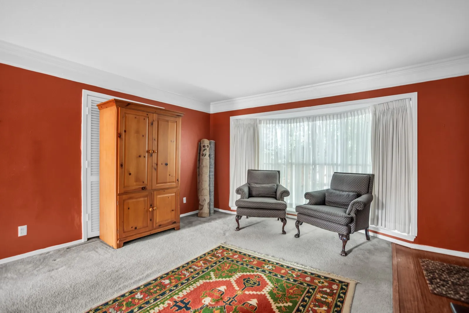 Living room with Bay window