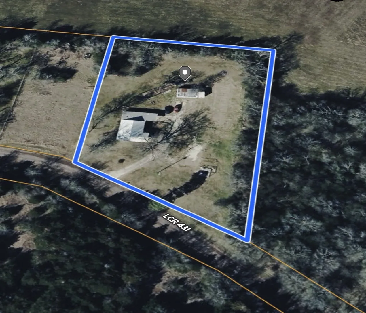 Single Family Residence For Sale in Limestone County , 492 Lcr 431, Mexia, Texas 76667, 3 Bedrooms, 2 Bathrooms, 2 Garage spaces, 1,456 Sqft, built in 1930, Price $169,900, mls#21348032, Real Estate Agent in Mexia, Homes For Sale in Limestone county, Homes For Sale in Mexia, Realtor in Mexia Texas, Real Estate Brokerage Independent Realty Texas, Luminita Cordes Realtor