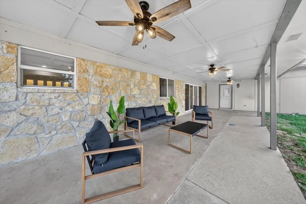Single Family Residence For Sale in Tarrant County , 1845 Summer Lane, Keller, Texas 76262, 4 Bedroom, 4 Bathroom, 2 Garage spaces, 3,207 Sqft, built in 1983, mls#21348023, Real Estate Agent in Keller, Homes For Sale in Tarrant county, Homes For Sale in Keller, Realtor in Keller Texas, Real Estate Brokerage Independent Realty Texas, Luminita Cordes Realtor