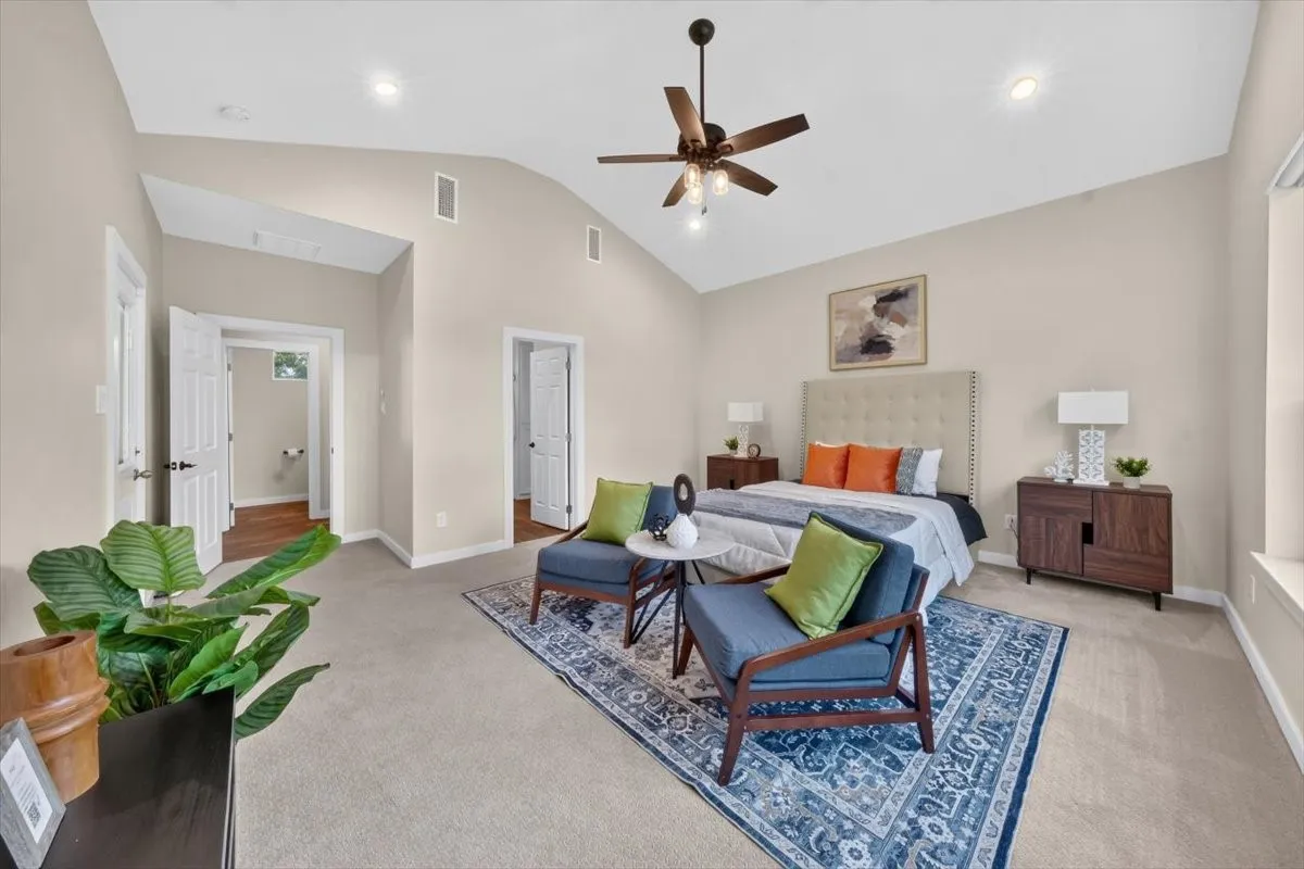 Single Family Residence For Sale in Tarrant County , 1845 Summer Lane, Keller, Texas 76262, 4 Bedroom, 4 Bathroom, 2 Garage spaces, 3,207 Sqft, built in 1983, mls#21348023, Real Estate Agent in Keller, Homes For Sale in Tarrant county, Homes For Sale in Keller, Realtor in Keller Texas, Real Estate Brokerage Independent Realty Texas, Luminita Cordes Realtor