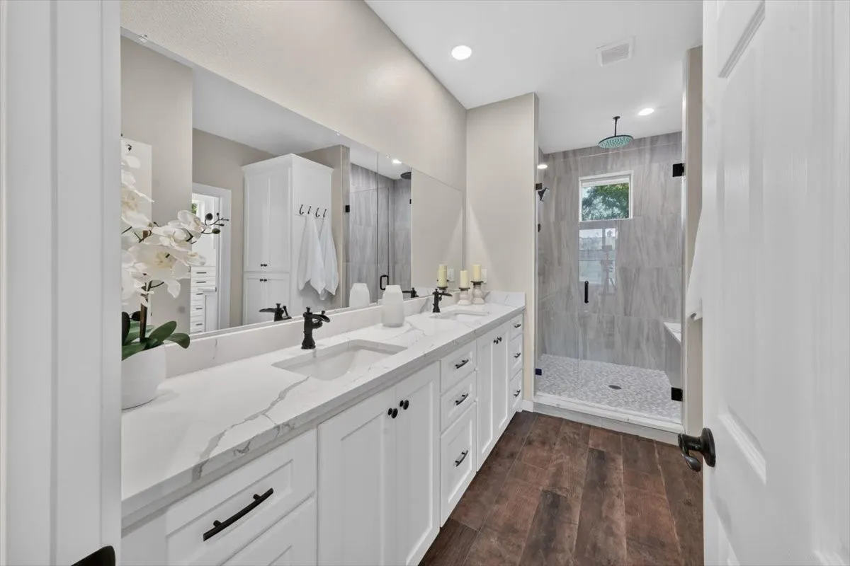 Single Family Residence For Sale in Tarrant County , 1845 Summer Lane, Keller, Texas 76262, 4 Bedroom, 4 Bathroom, 2 Garage spaces, 3,207 Sqft, built in 1983, mls#21348023, Real Estate Agent in Keller, Homes For Sale in Tarrant county, Homes For Sale in Keller, Realtor in Keller Texas, Real Estate Brokerage Independent Realty Texas, Luminita Cordes Realtor