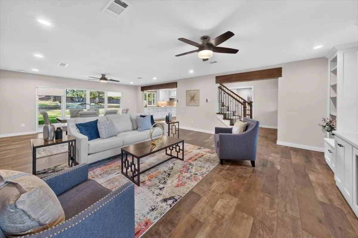 Single Family Residence For Sale in Tarrant County , 1845 Summer Lane, Keller, Texas 76262, 4 Bedroom, 4 Bathroom, 2 Garage spaces, 3,207 Sqft, built in 1983, mls#21348023, Real Estate Agent in Keller, Homes For Sale in Tarrant county, Homes For Sale in Keller, Realtor in Keller Texas, Real Estate Brokerage Independent Realty Texas, Luminita Cordes Realtor