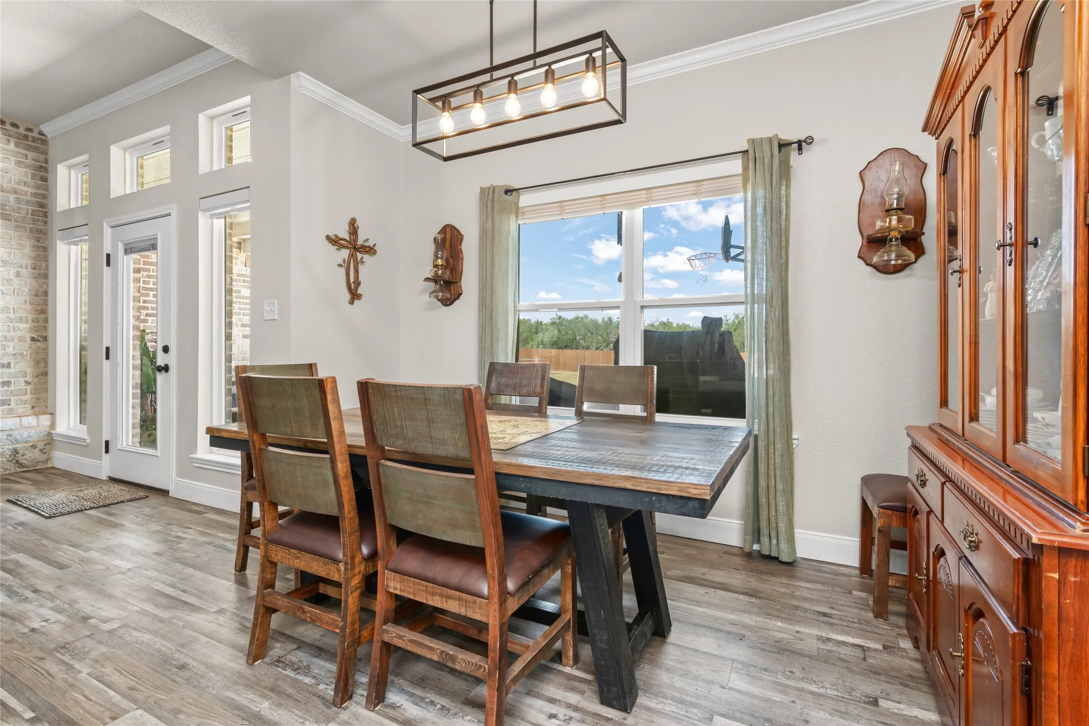 Single Family Residence For Sale in Taylor County , 128 Hawker Lane, Abilene, Texas 79602, 4 Bedroom, 2 Bathroom, 2 Garage spaces, 2,073 Sqft, built in 2022, mls#21345368, Real Estate Agent in Abilene, Homes For Sale in Taylor county, Homes For Sale in Abilene, Realtor in Abilene Texas, Real Estate Brokerage Independent Realty Texas, Luminita Cordes Realtor
