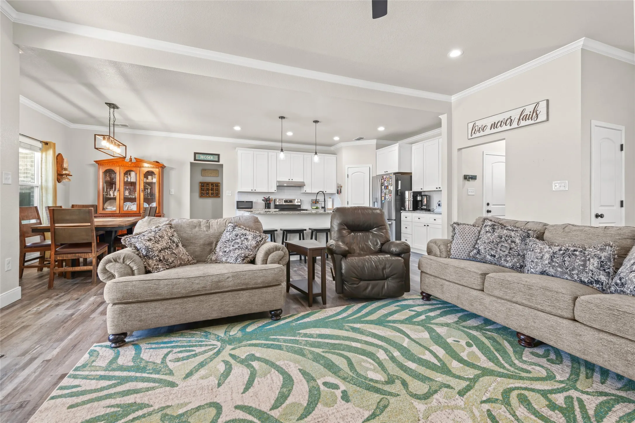 Single Family Residence For Sale in Taylor County , 128 Hawker Lane, Abilene, Texas 79602, 4 Bedroom, 2 Bathroom, 2 Garage spaces, 2,073 Sqft, built in 2022, mls#21345368, Real Estate Agent in Abilene, Homes For Sale in Taylor county, Homes For Sale in Abilene, Realtor in Abilene Texas, Real Estate Brokerage Independent Realty Texas, Luminita Cordes Realtor