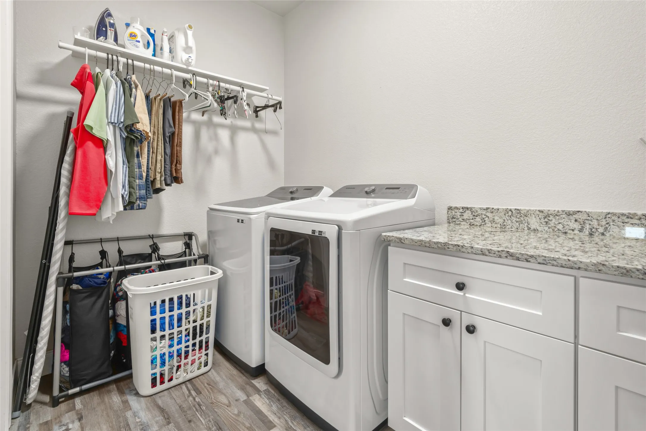 Single Family Residence For Sale in Taylor County , 128 Hawker Lane, Abilene, Texas 79602, 4 Bedroom, 2 Bathroom, 2 Garage spaces, 2,073 Sqft, built in 2022, mls#21345368, Real Estate Agent in Abilene, Homes For Sale in Taylor county, Homes For Sale in Abilene, Realtor in Abilene Texas, Real Estate Brokerage Independent Realty Texas, Luminita Cordes Realtor