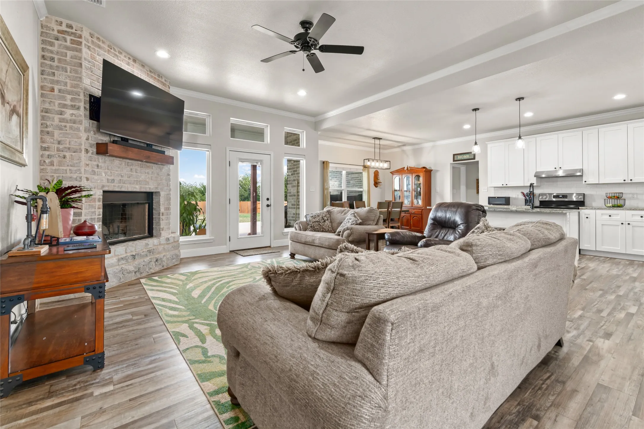Single Family Residence For Sale in Taylor County , 128 Hawker Lane, Abilene, Texas 79602, 4 Bedroom, 2 Bathroom, 2 Garage spaces, 2,073 Sqft, built in 2022, mls#21345368, Real Estate Agent in Abilene, Homes For Sale in Taylor county, Homes For Sale in Abilene, Realtor in Abilene Texas, Real Estate Brokerage Independent Realty Texas, Luminita Cordes Realtor