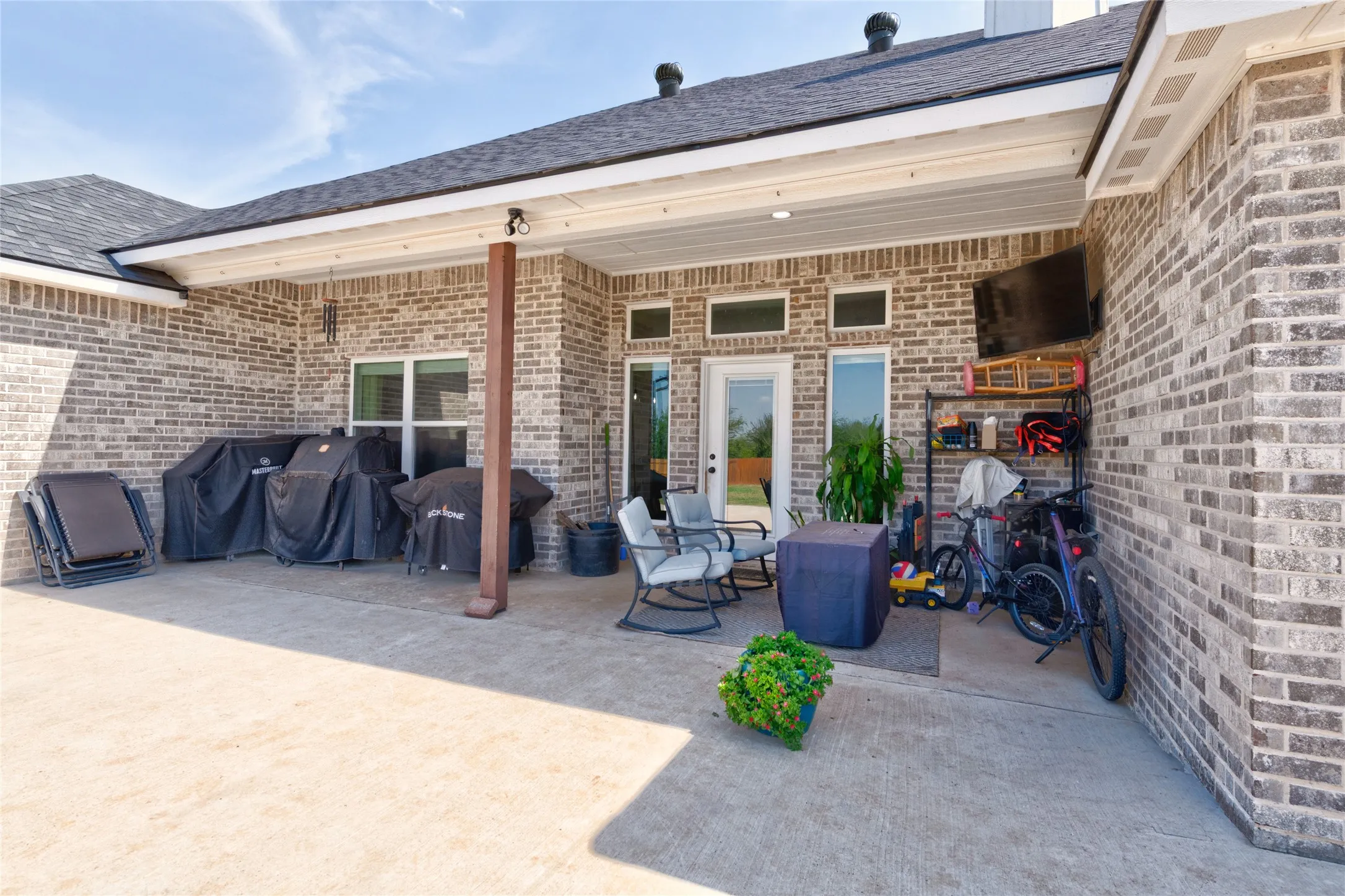 Single Family Residence For Sale in Taylor County , 128 Hawker Lane, Abilene, Texas 79602, 4 Bedroom, 2 Bathroom, 2 Garage spaces, 2,073 Sqft, built in 2022, mls#21345368, Real Estate Agent in Abilene, Homes For Sale in Taylor county, Homes For Sale in Abilene, Realtor in Abilene Texas, Real Estate Brokerage Independent Realty Texas, Luminita Cordes Realtor