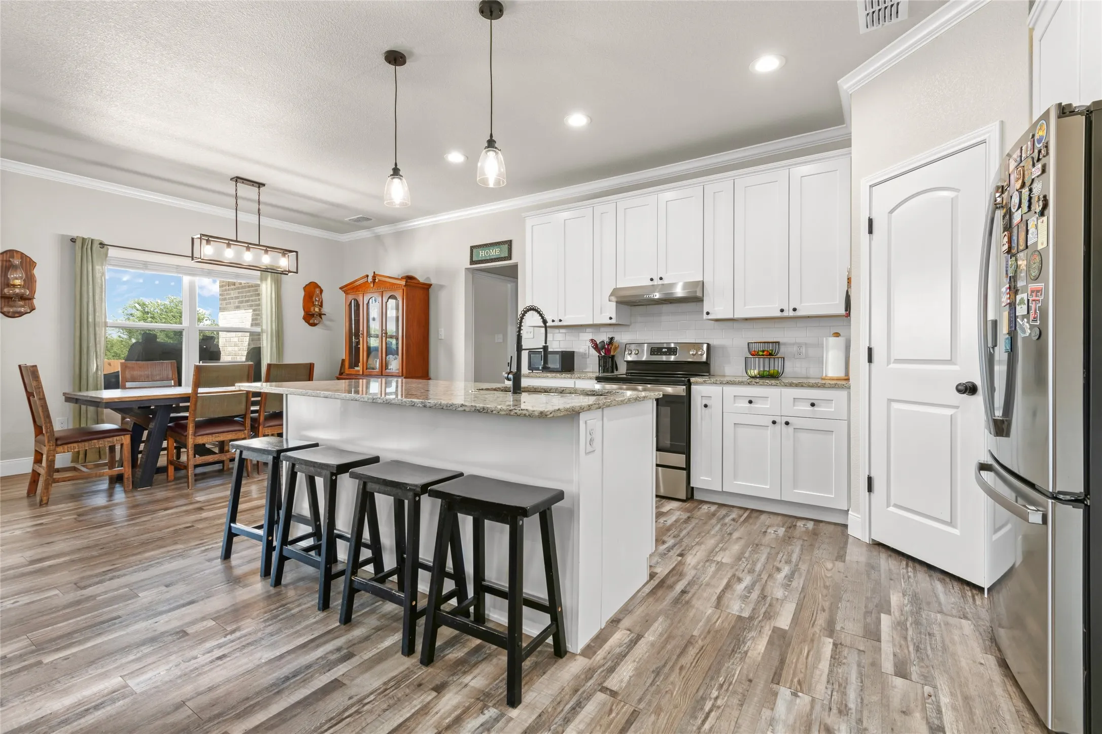 Single Family Residence For Sale in Taylor County , 128 Hawker Lane, Abilene, Texas 79602, 4 Bedroom, 2 Bathroom, 2 Garage spaces, 2,073 Sqft, built in 2022, mls#21345368, Real Estate Agent in Abilene, Homes For Sale in Taylor county, Homes For Sale in Abilene, Realtor in Abilene Texas, Real Estate Brokerage Independent Realty Texas, Luminita Cordes Realtor