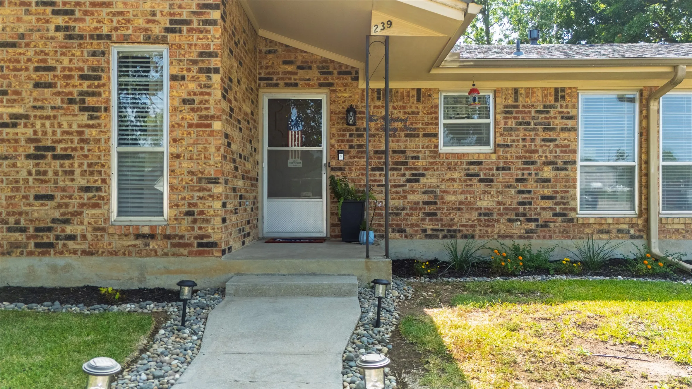 Single Family Residence For Sale in Cooke County , 239 S Pine Street, Muenster, Texas 76252, 3 Bedrooms, 2 Bathrooms, 1 Garage spaces, 1,374 Sqft, built in 1976, Price $295,000, mls#21347860, Real Estate Agent in Muenster, Homes For Sale in Cooke county, Homes For Sale in Muenster, Realtor in Muenster Texas, Real Estate Brokerage Independent Realty Texas, Luminita Cordes Realtor
