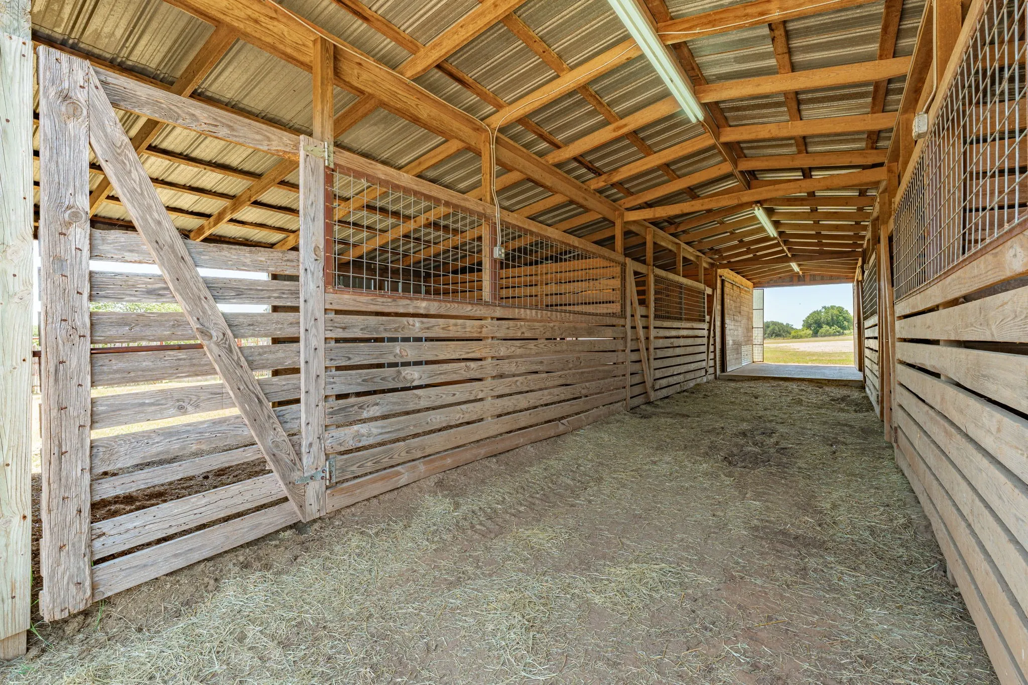 Farm For Sale in Erath County , 100 County Road 519, Stephenville, Texas 76401, 3 Bedrooms, 2 Bathrooms, Garage spaces, 3,370 Sqft, built in 1994, Price $2,600,000, mls#21347999, Real Estate Agent in Stephenville, Homes For Sale in Erath county, Homes For Sale in Stephenville, Realtor in Stephenville Texas, Real Estate Brokerage Independent Realty Texas, Luminita Cordes Realtor