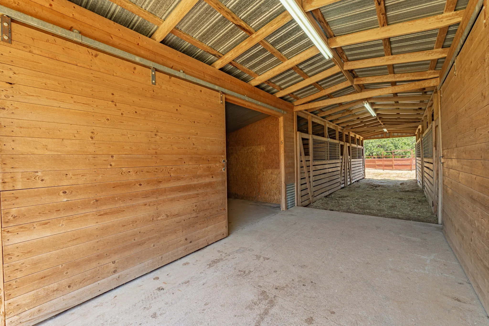 Farm For Sale in Erath County , 100 County Road 519, Stephenville, Texas 76401, 3 Bedrooms, 2 Bathrooms, Garage spaces, 3,370 Sqft, built in 1994, Price $2,600,000, mls#21347999, Real Estate Agent in Stephenville, Homes For Sale in Erath county, Homes For Sale in Stephenville, Realtor in Stephenville Texas, Real Estate Brokerage Independent Realty Texas, Luminita Cordes Realtor